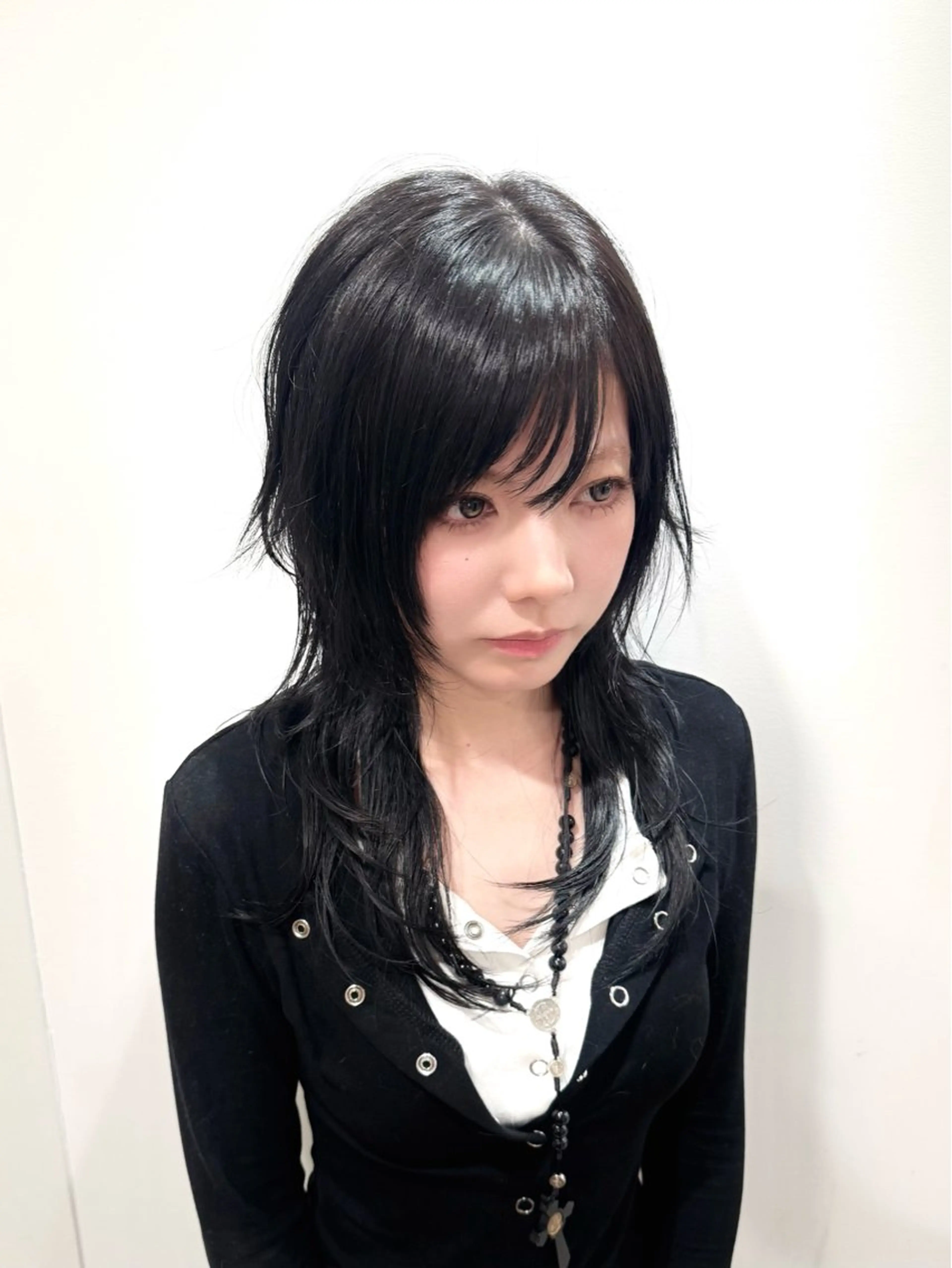 セミロング ハッシュカット レイヤーカット ウルフカット カット トリートメント ハイトーン/レイヤー /ウルフ⭐️永田⭐️のヘアスタイル