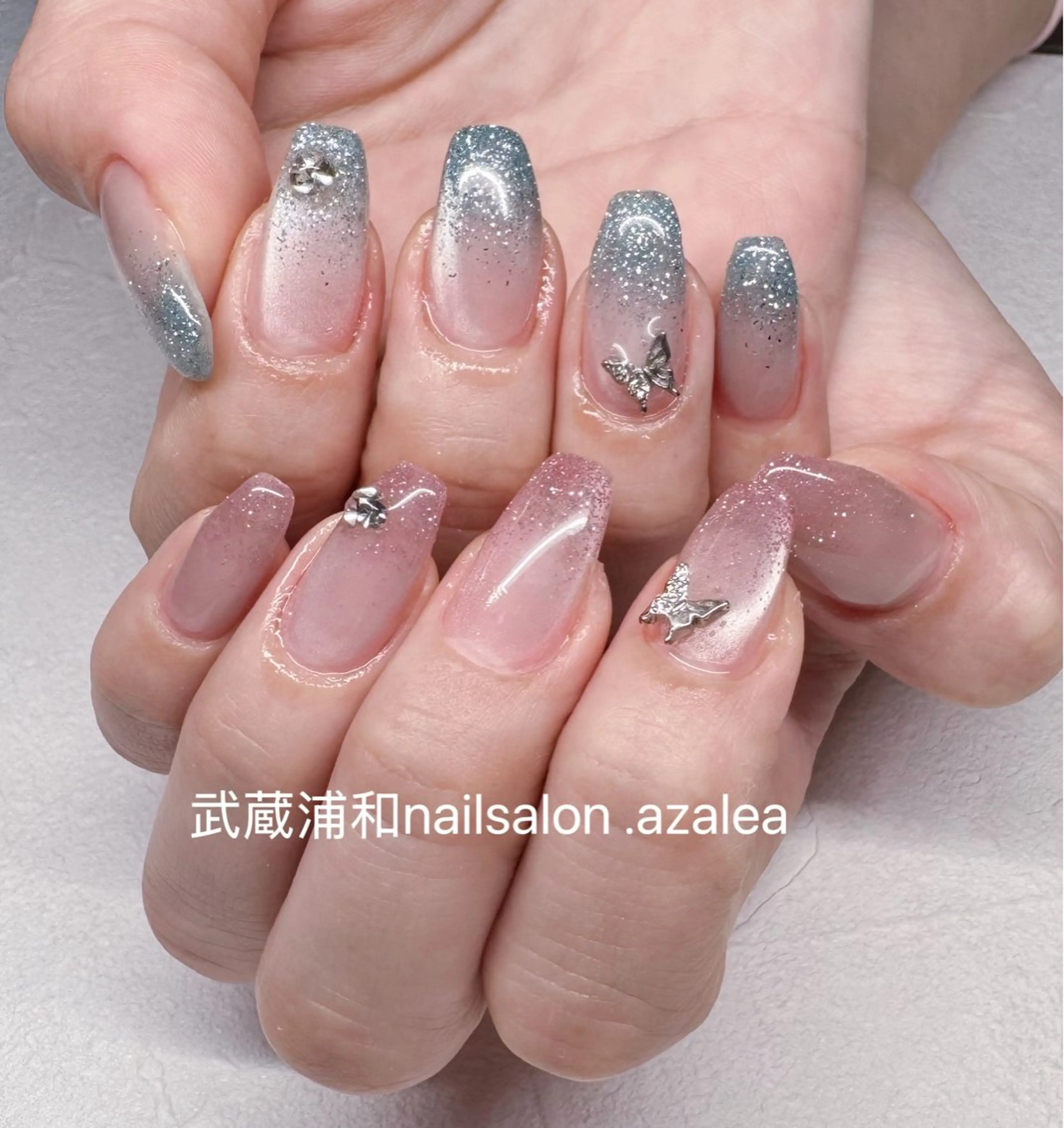 ネイル ハンドネイル R inのネイルデザイン