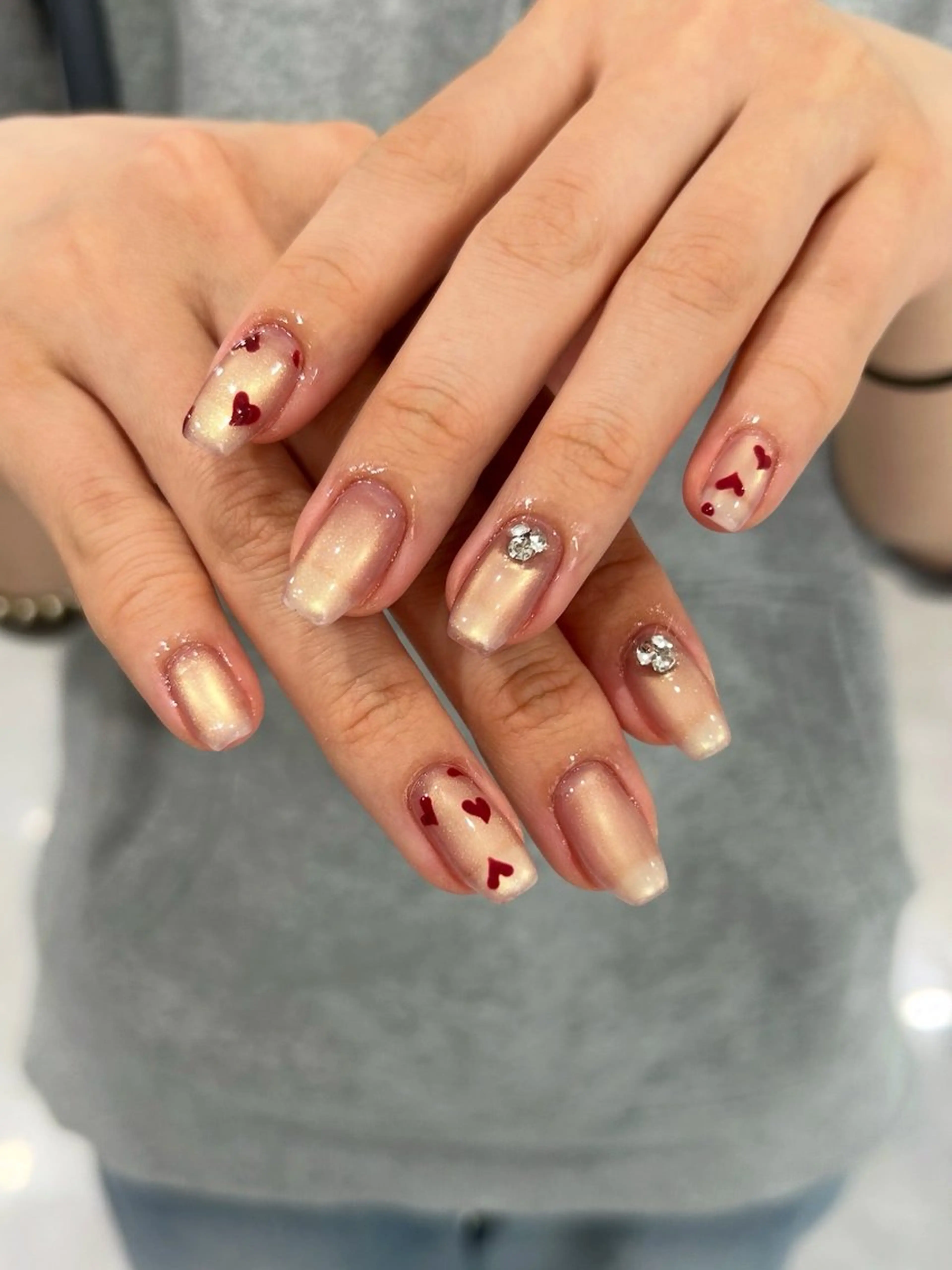 ネイル ハート ハンドネイル RYO ／Amourのネイルデザイン