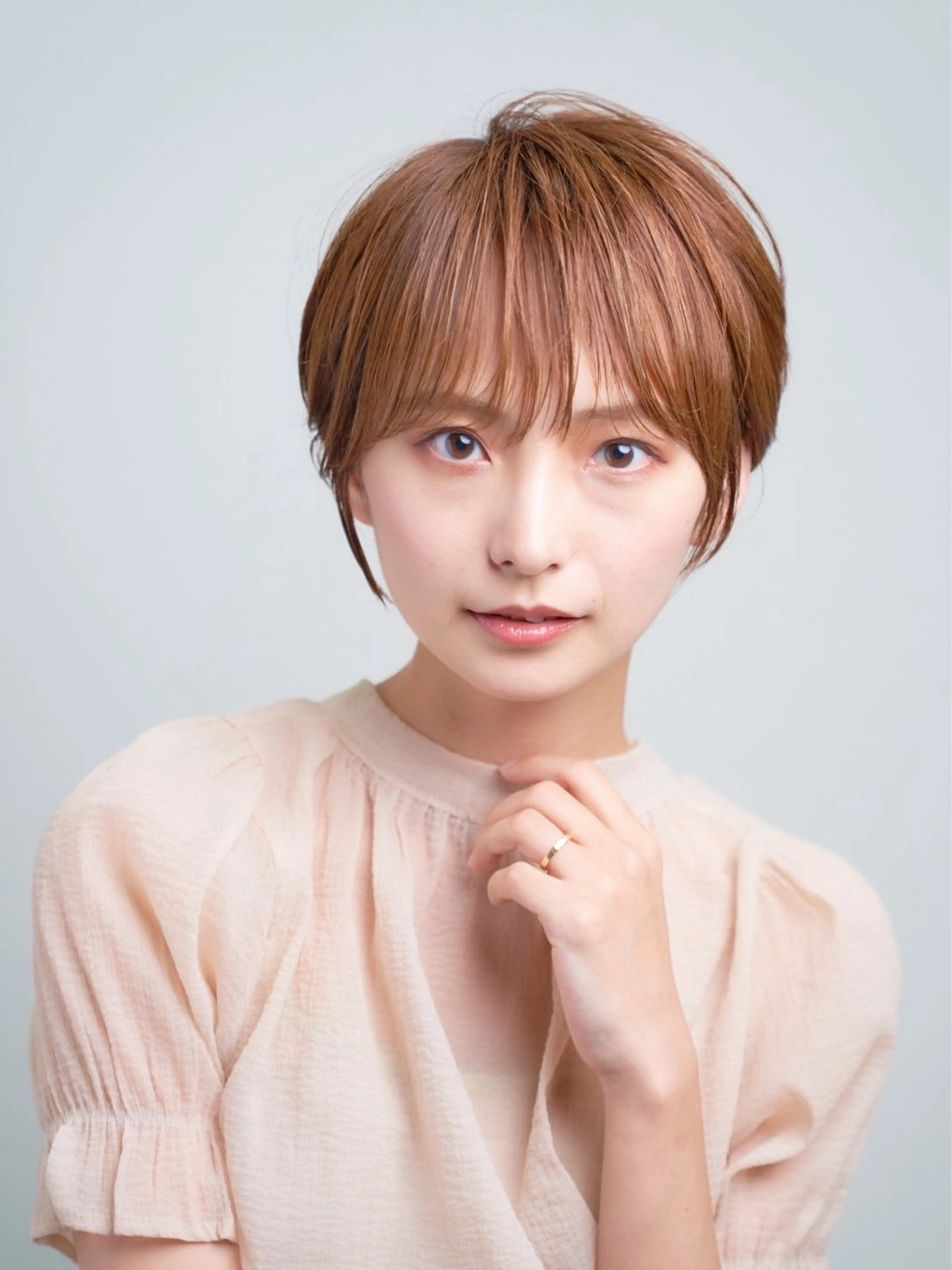 ショート ナカザワ マキのヘアスタイル