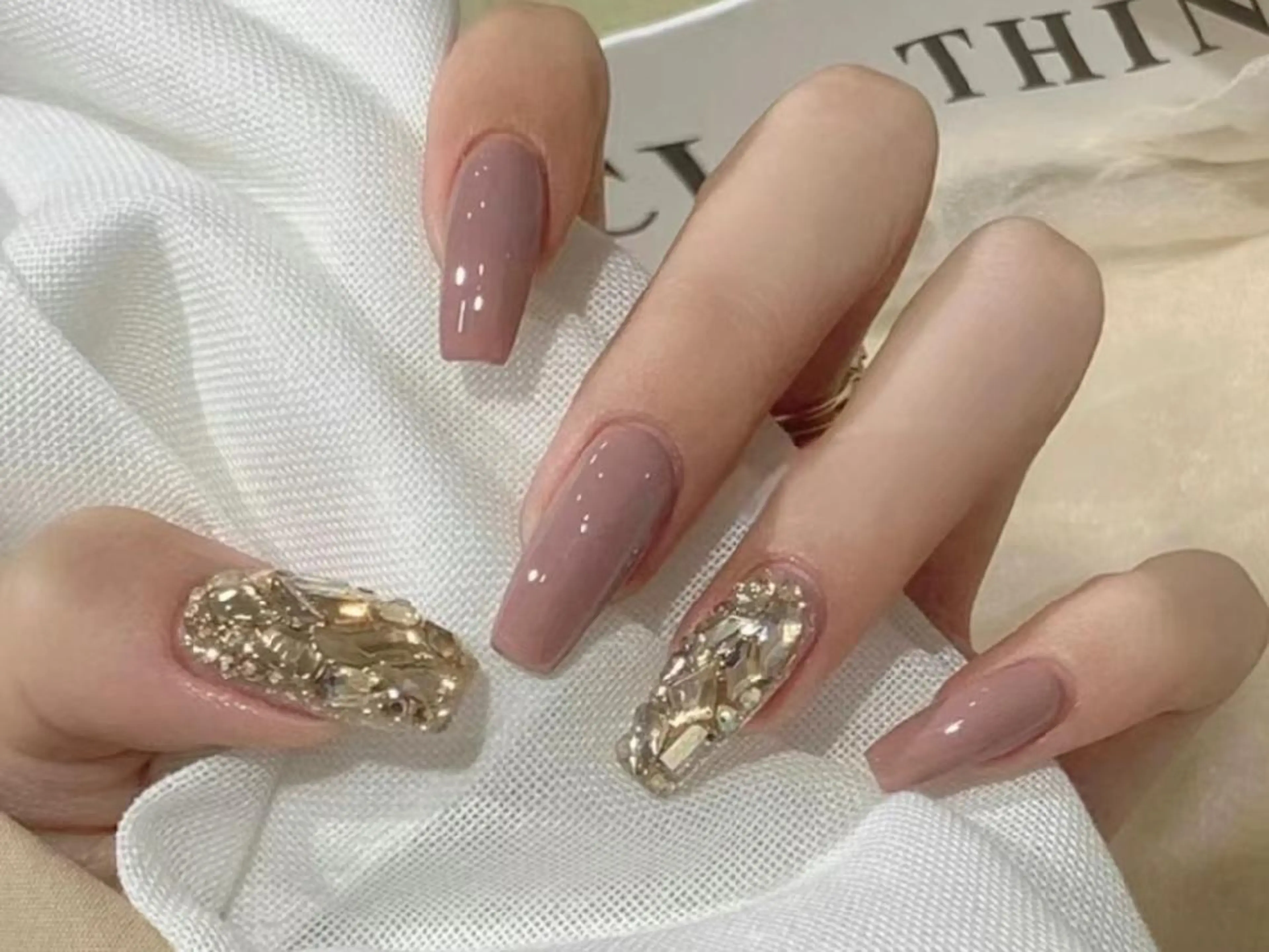 ネイル ネイリストゆか💅 長さだし、深爪矯正のネイルデザイン