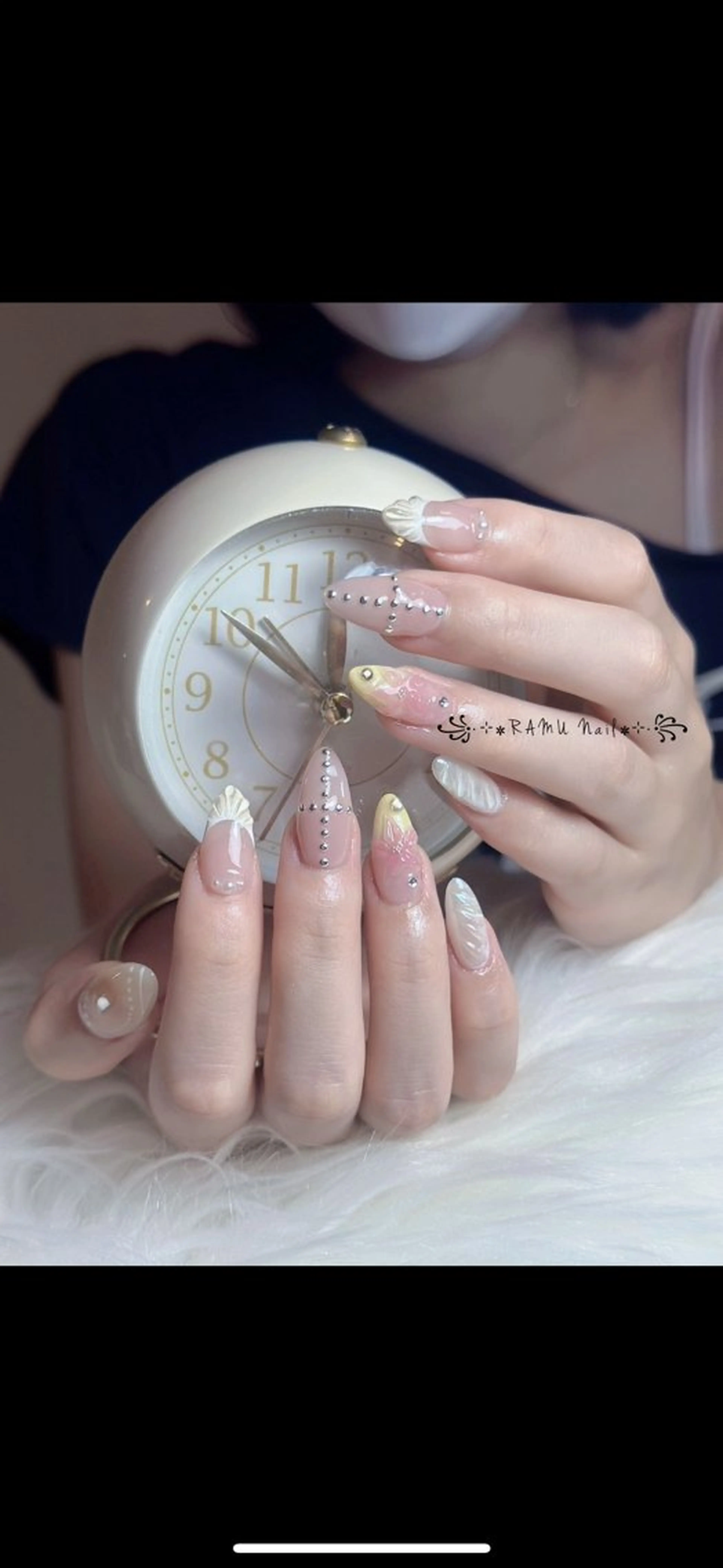 ネイル チークネイル フレンチネイル グラデーション キラキラネイル 韓国ネイル ハンドネイル RAMU_Nail 池袋店のネイルデザイン