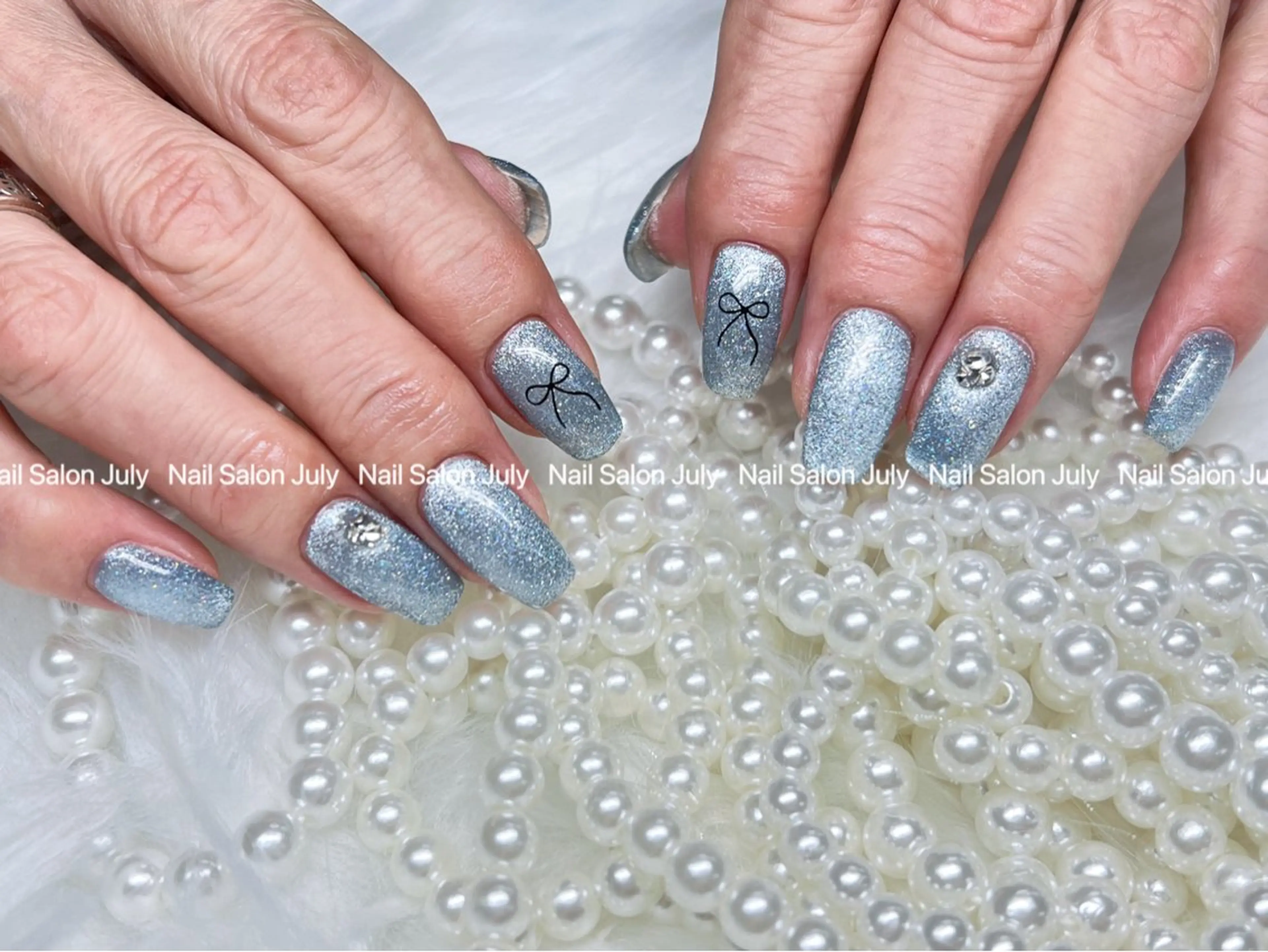 ネイル アートネイル オーロラネイル ジェルネイル ガーリー キラキラネイル ハンドネイル July モモのネイルデザイン