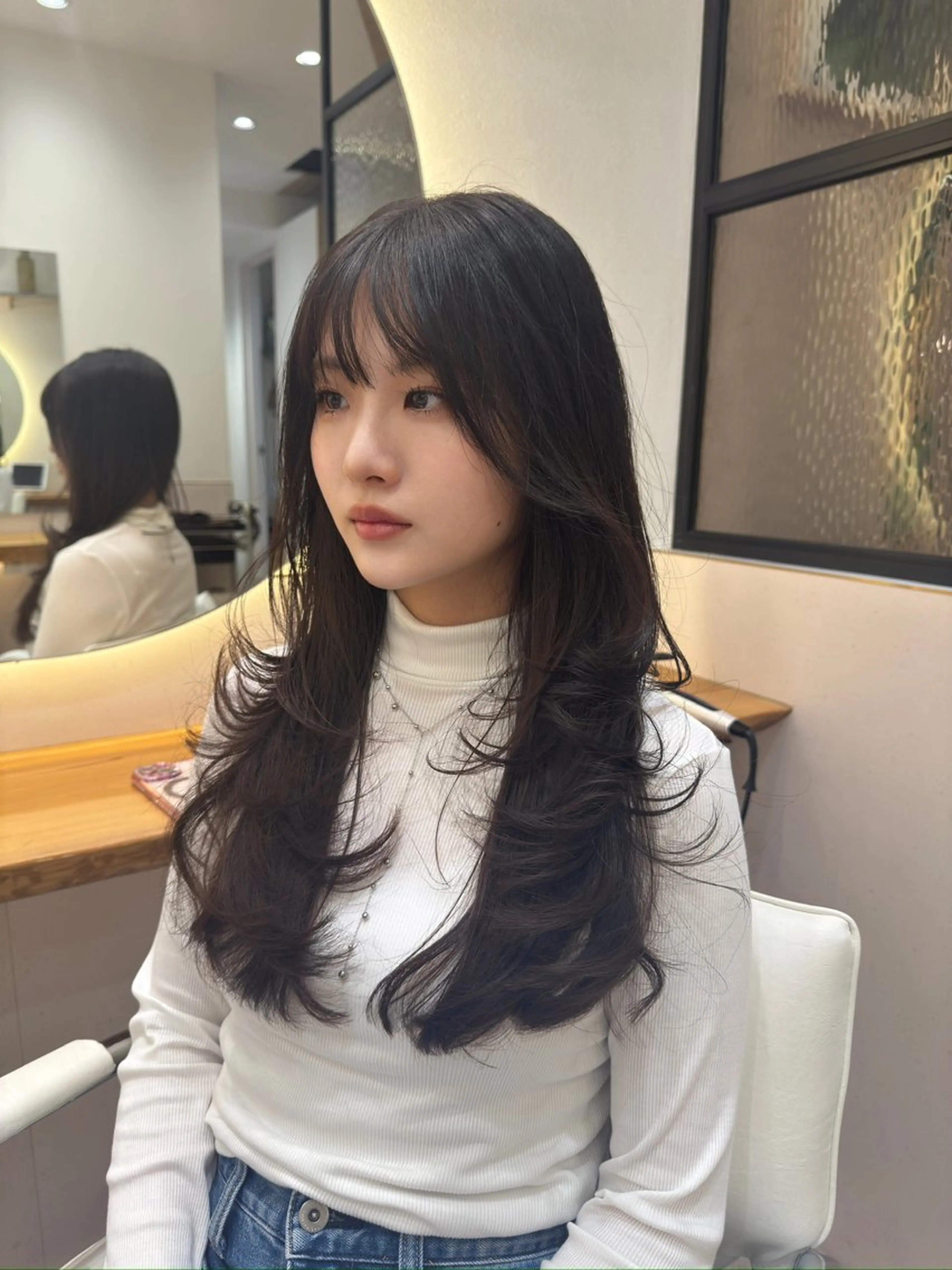 ロング カラー グレージュ ハイレイヤー レイヤーカット カット ヘアカラー 韓国アイドルヘア/ 大人ショートリョウヤのヘアスタイル