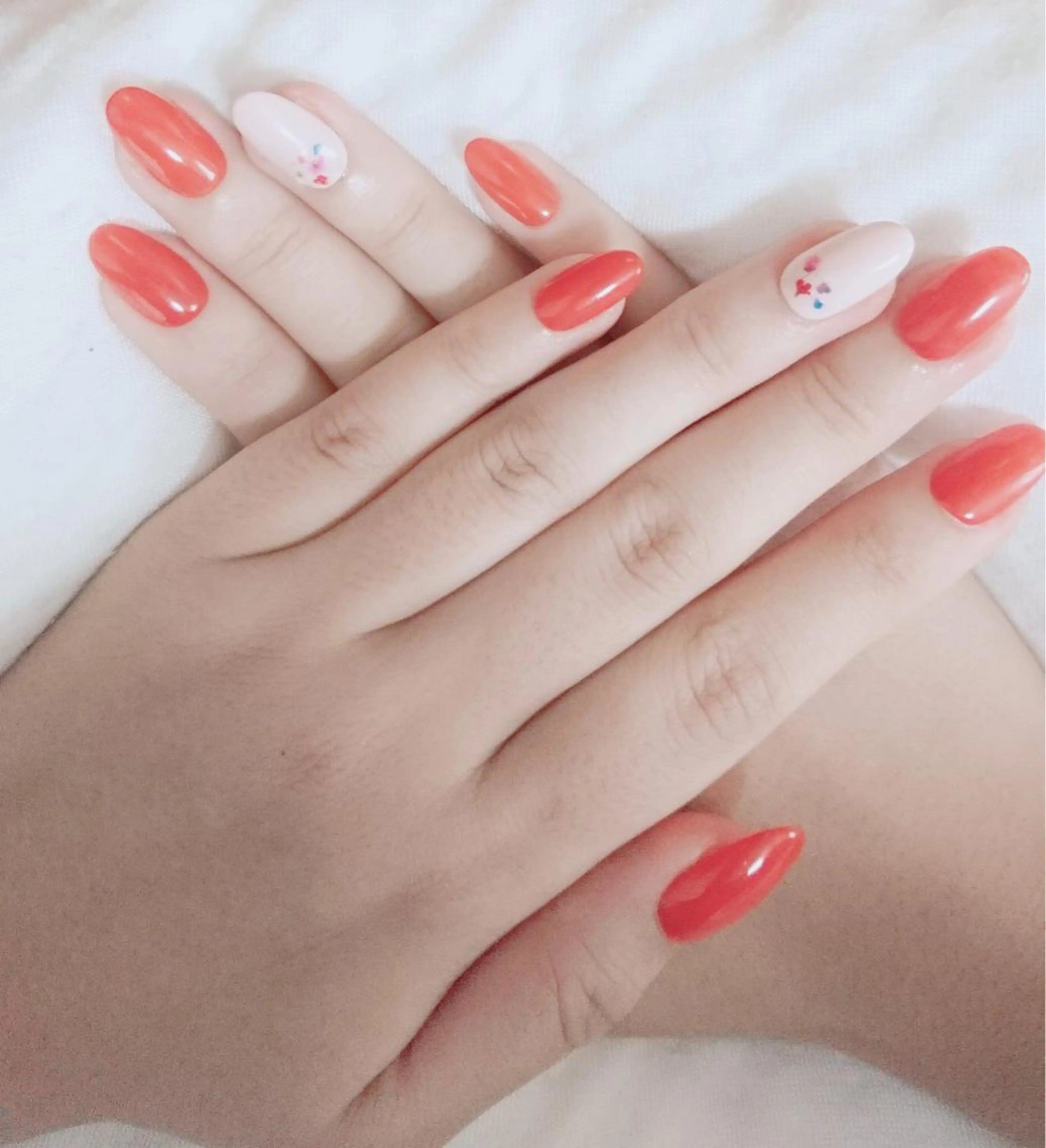 ネイル ネイルチップ 伊藤 美里のネイルデザイン