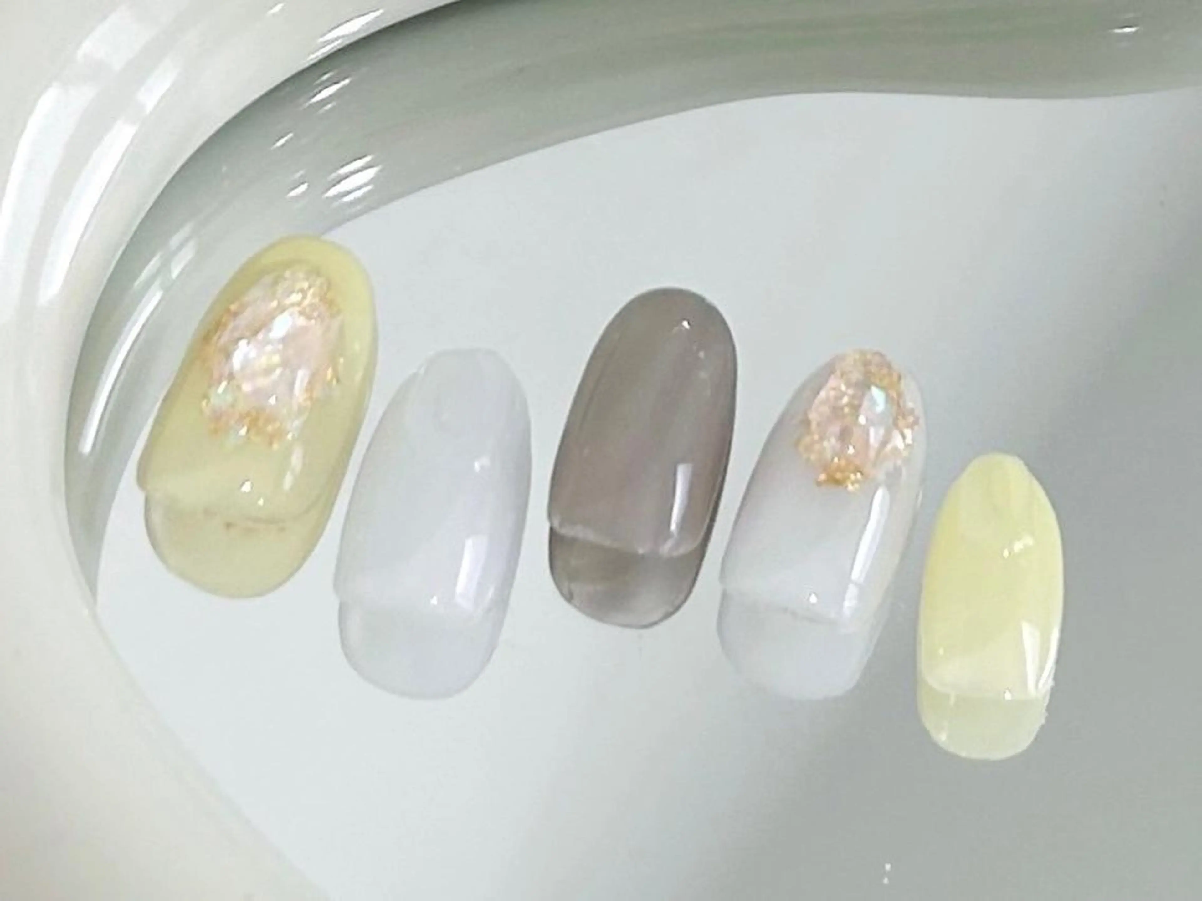 ネイル ハンドネイル アイ.ネイリスト りこの眉毛・アイブロウイメージ