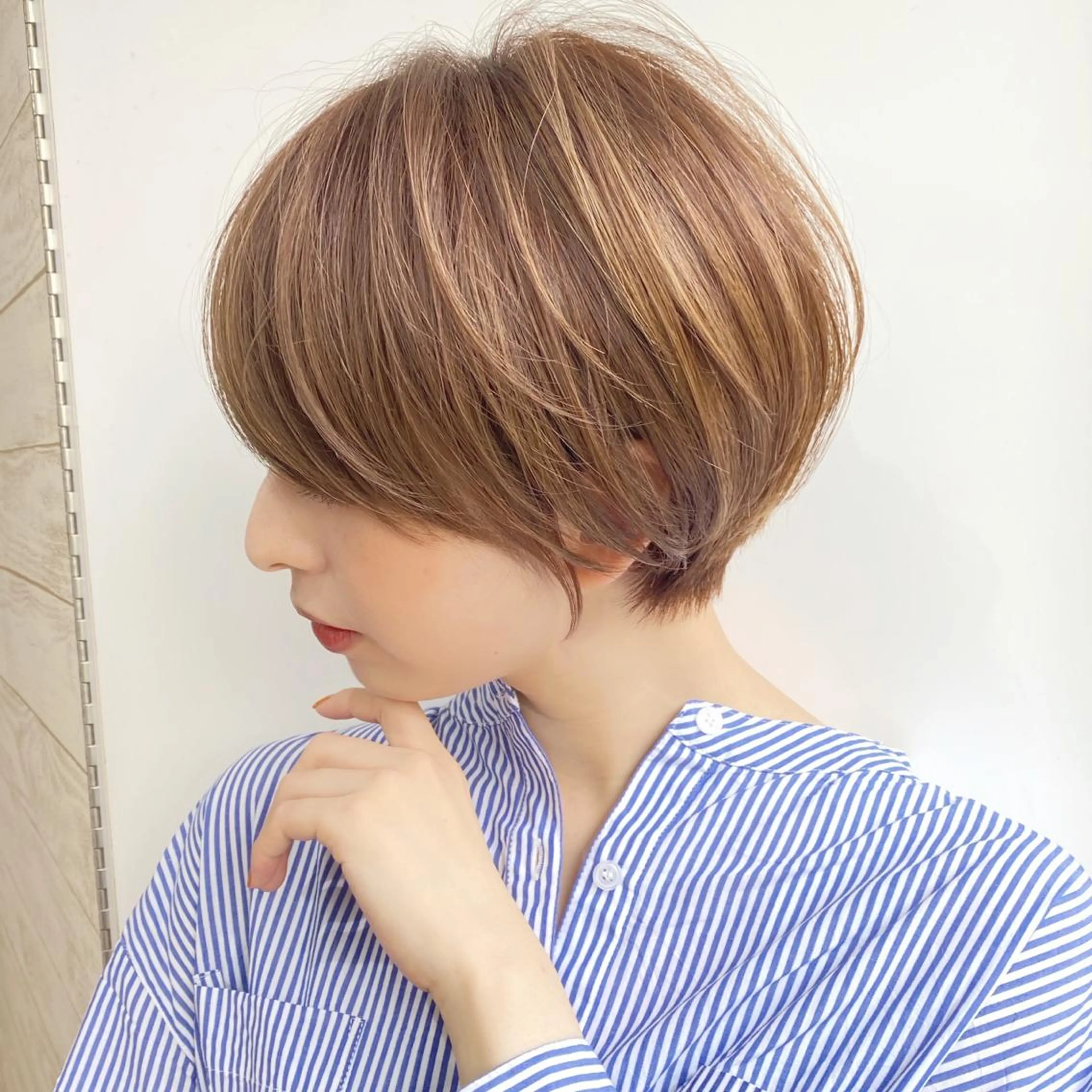 黄金比率カット+透明感カラー+2stepトリートメント🌈の写真