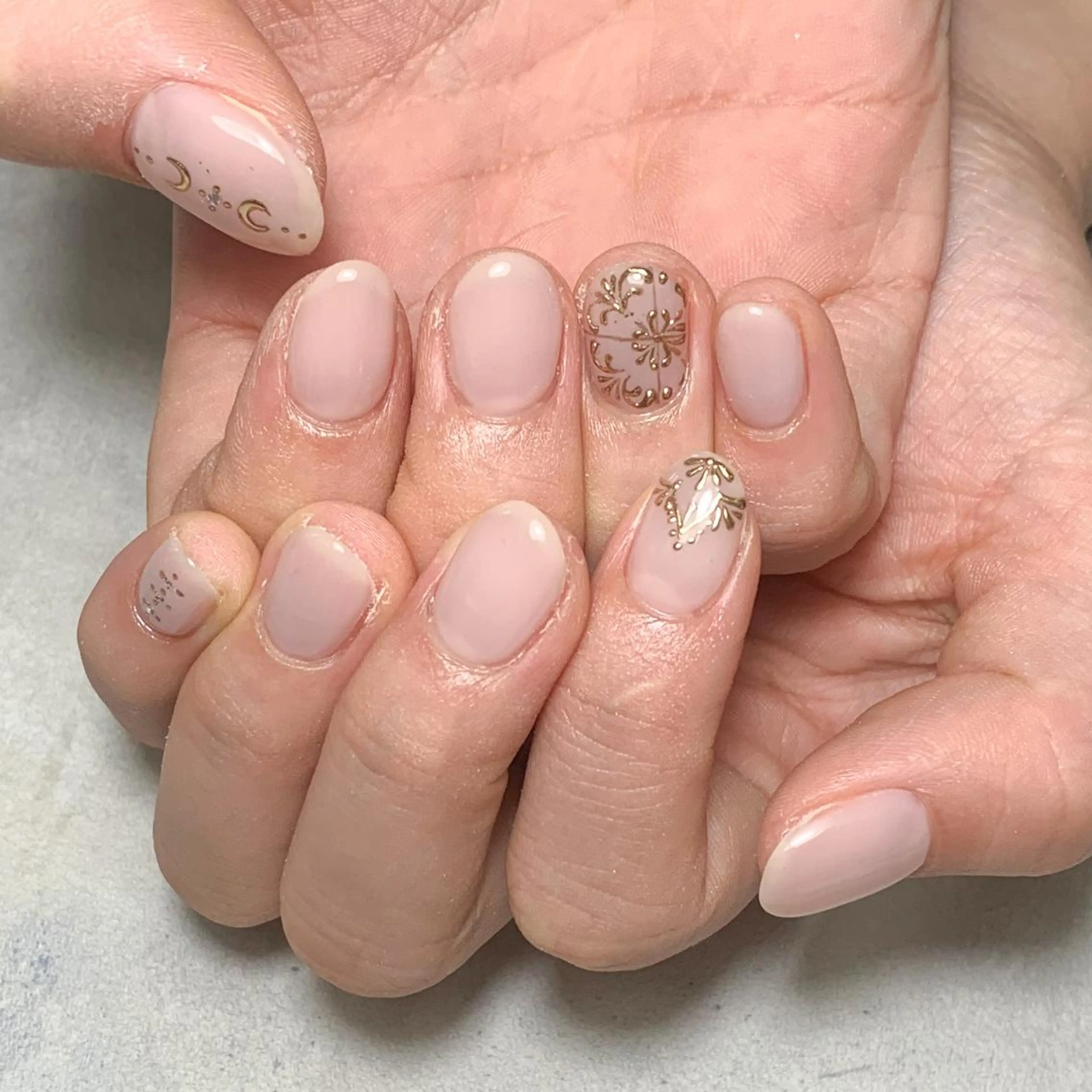 ネイル atelier　FIORITURA所属・FIORITURA aiのネイルデザイン