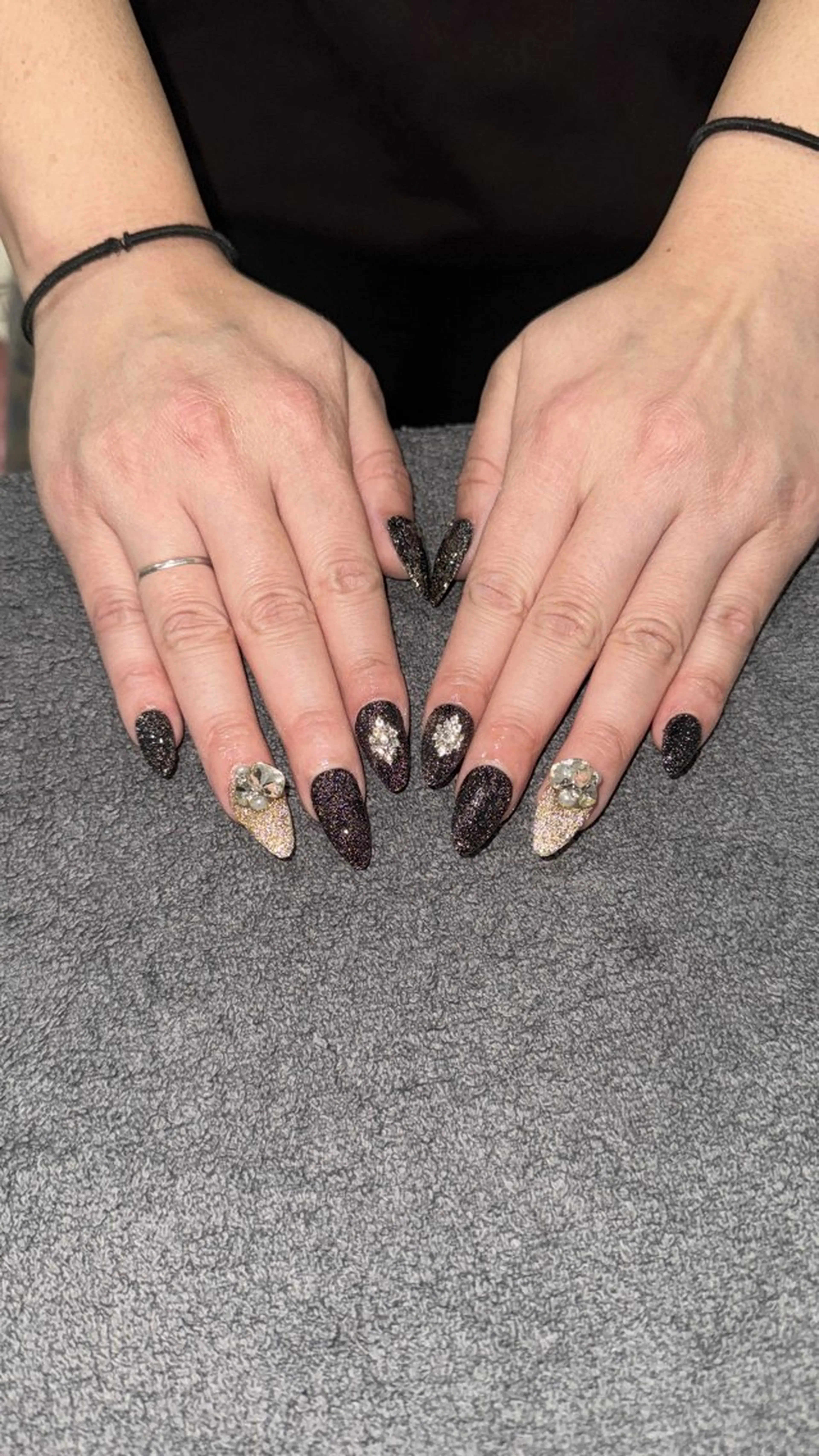 ネイル carnet所属・carnet manakaのネイルデザイン