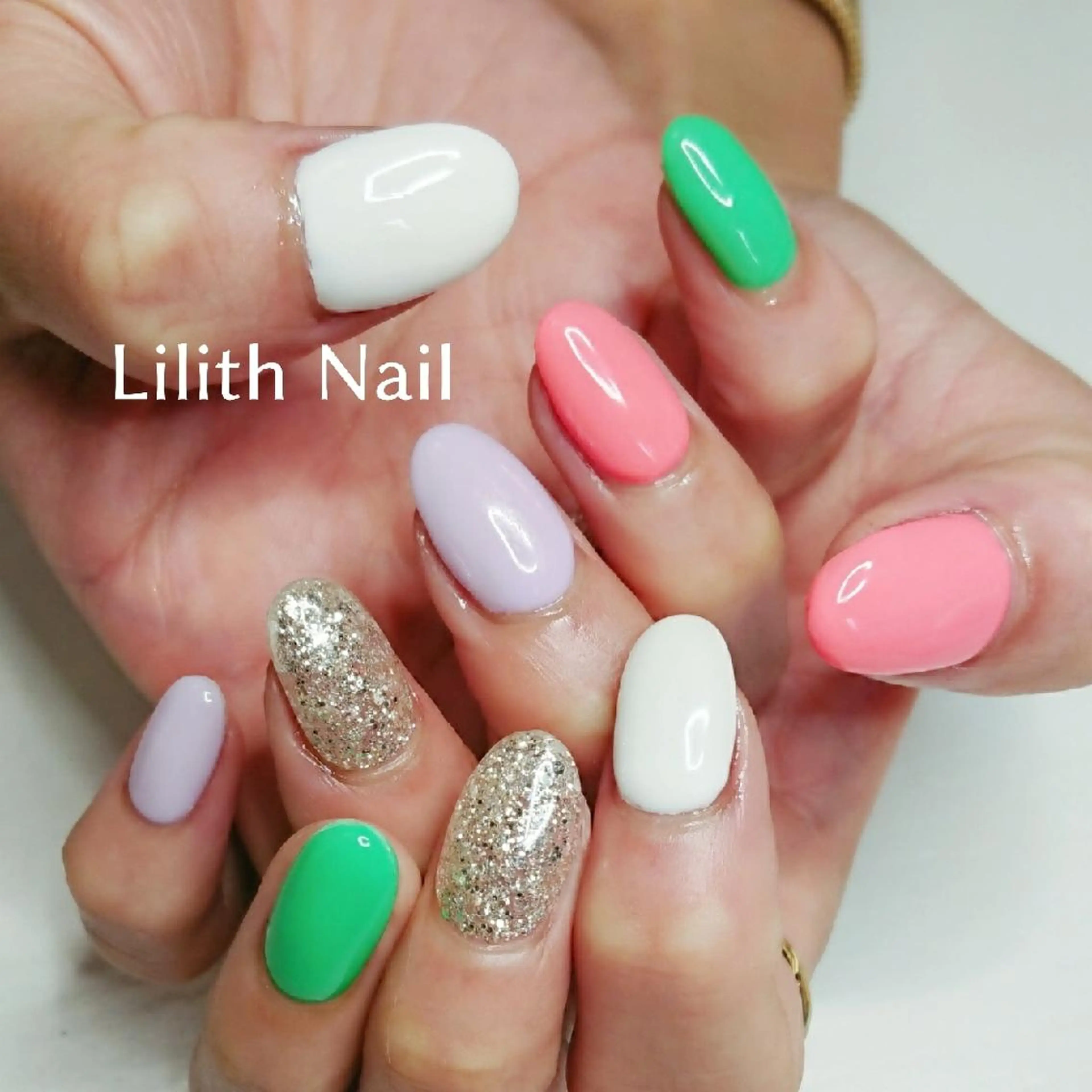 ネイル ラメ(グリッター) ハンドネイル Lilith Nailのネイルデザイン