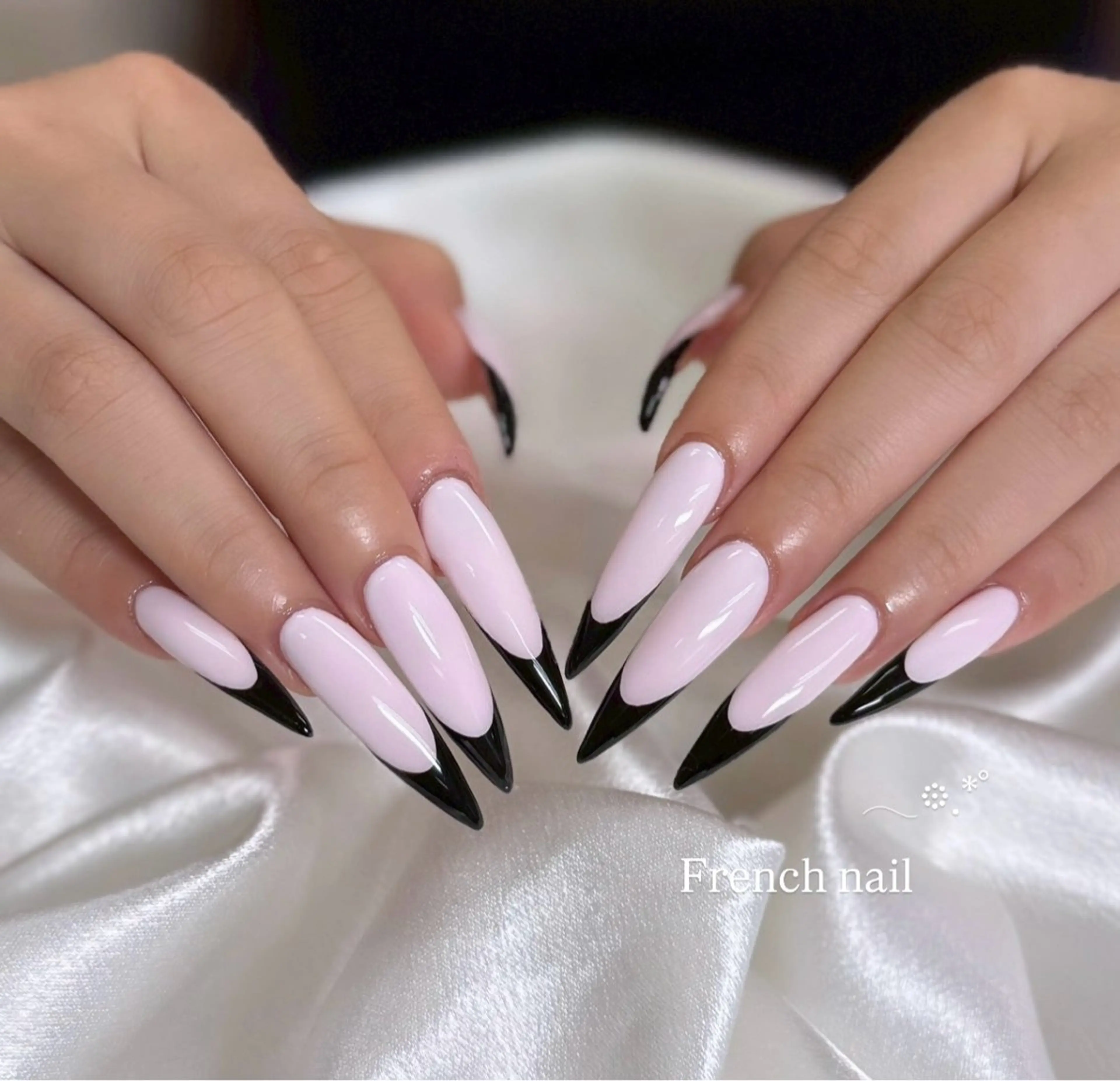 ネイル フレンチネイル 韓国ネイル ロングネイル ピンク 春ネイル ハンドネイル MoanaNail Manamiのネイルデザイン