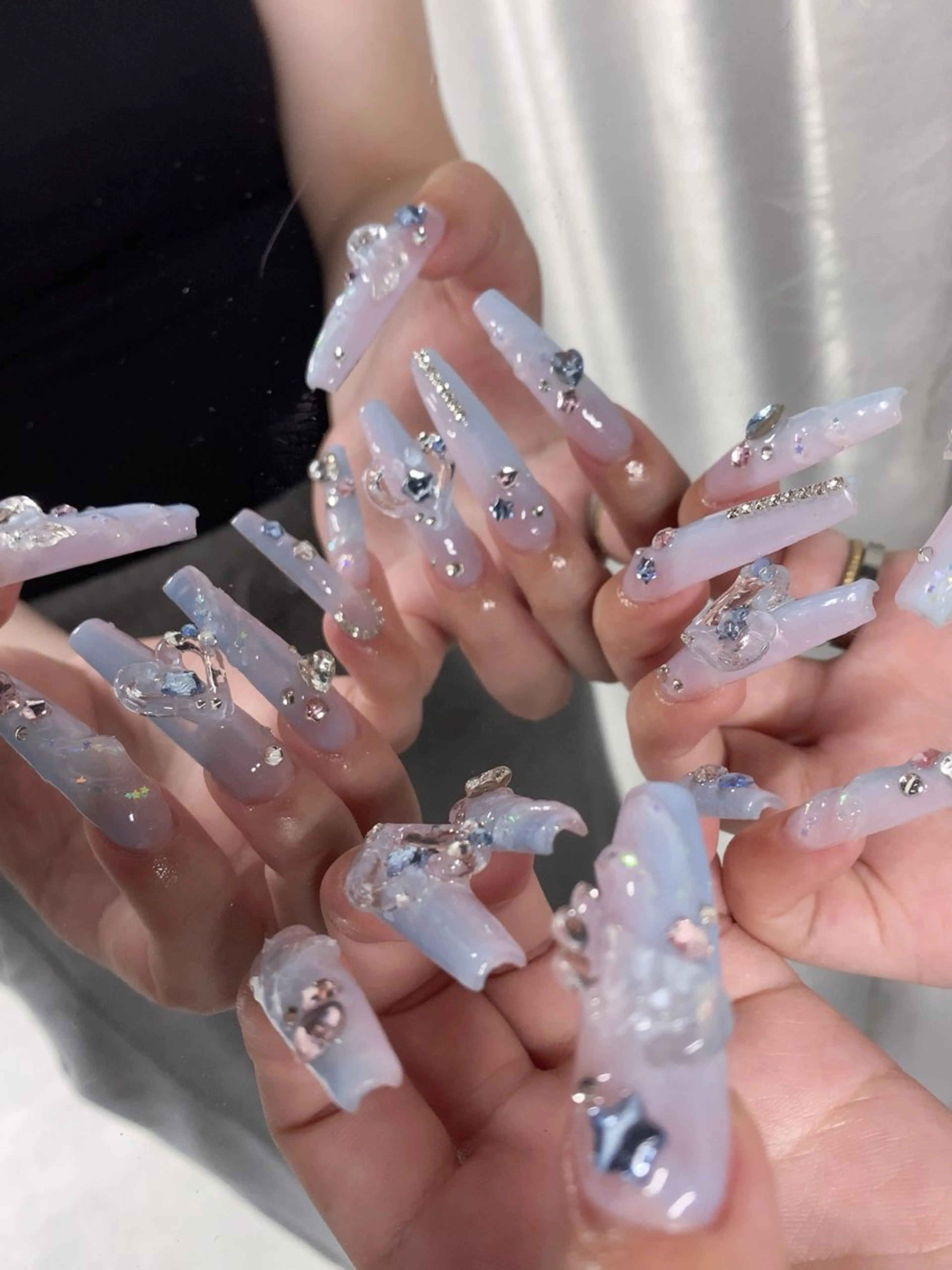 ネイル NOLIMIT.OSAKA所属・NOLIMIT naoのネイルデザイン