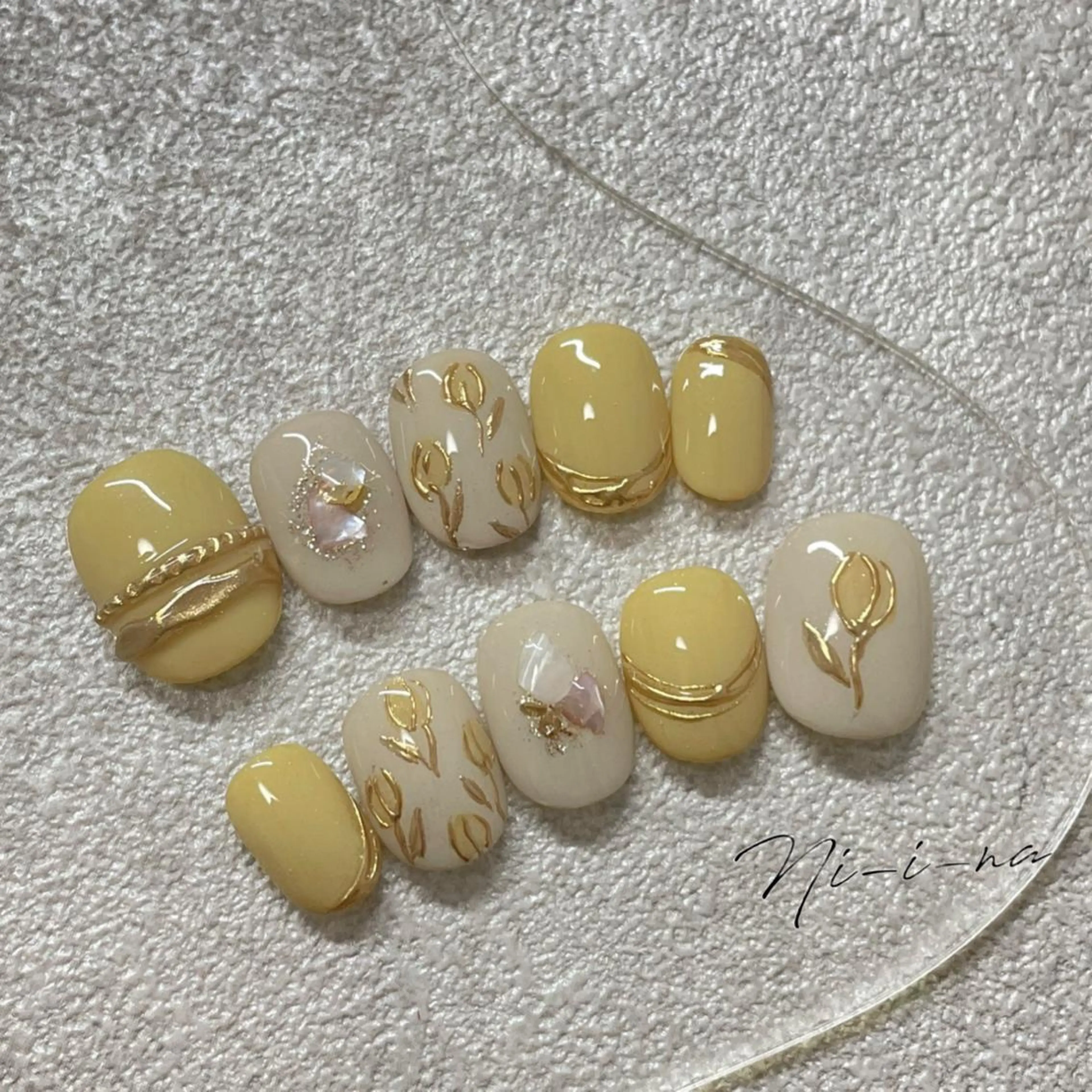 ネイル 春ネイル ハンドネイル nail salon Ni-i-naのネイルデザイン