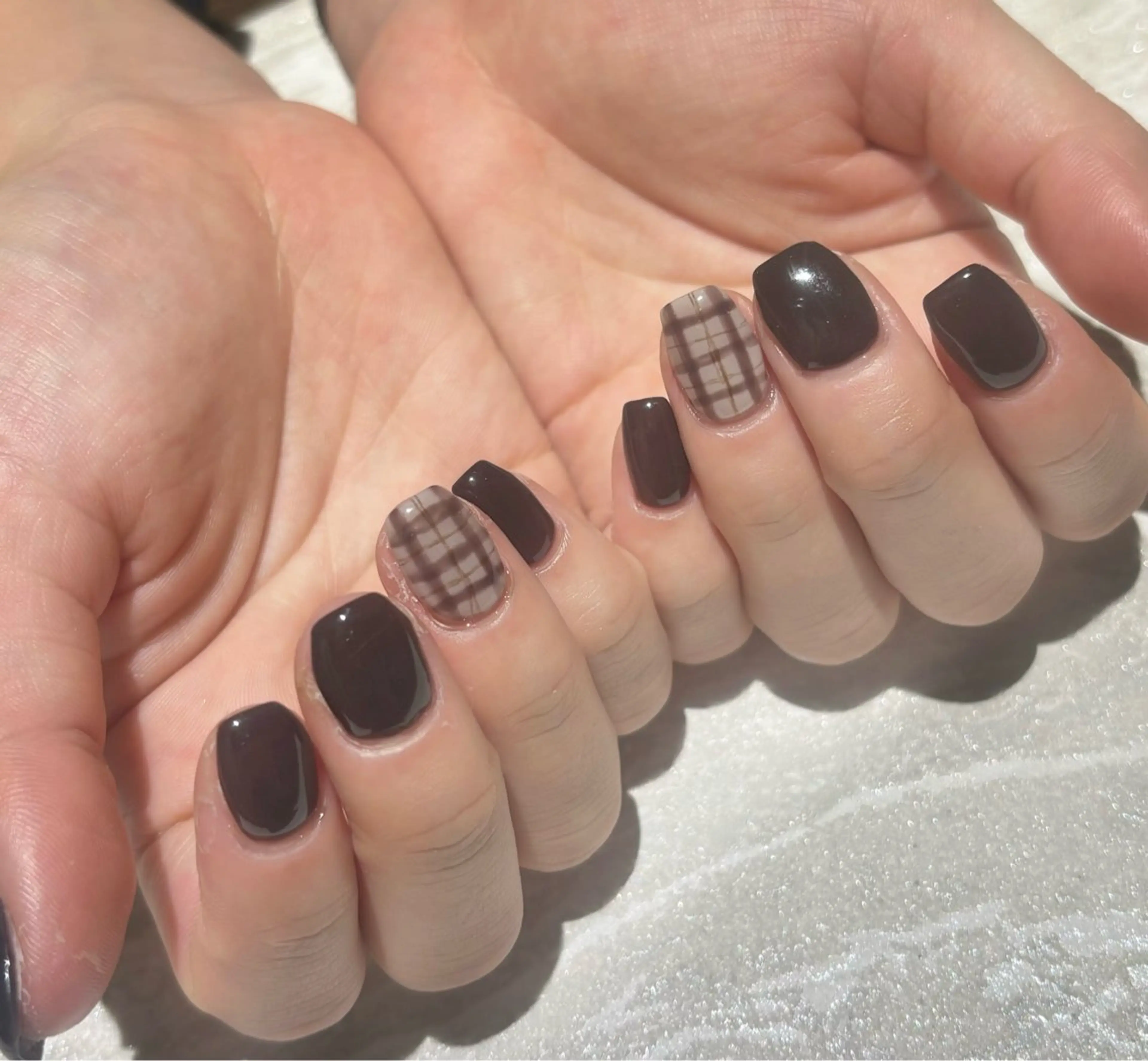 ネイル アートネイル クリアネイル 大理石ネイル(マーブル) 持ち込み ワンカラーネイル sofa 原 苺花のネイルデザイン