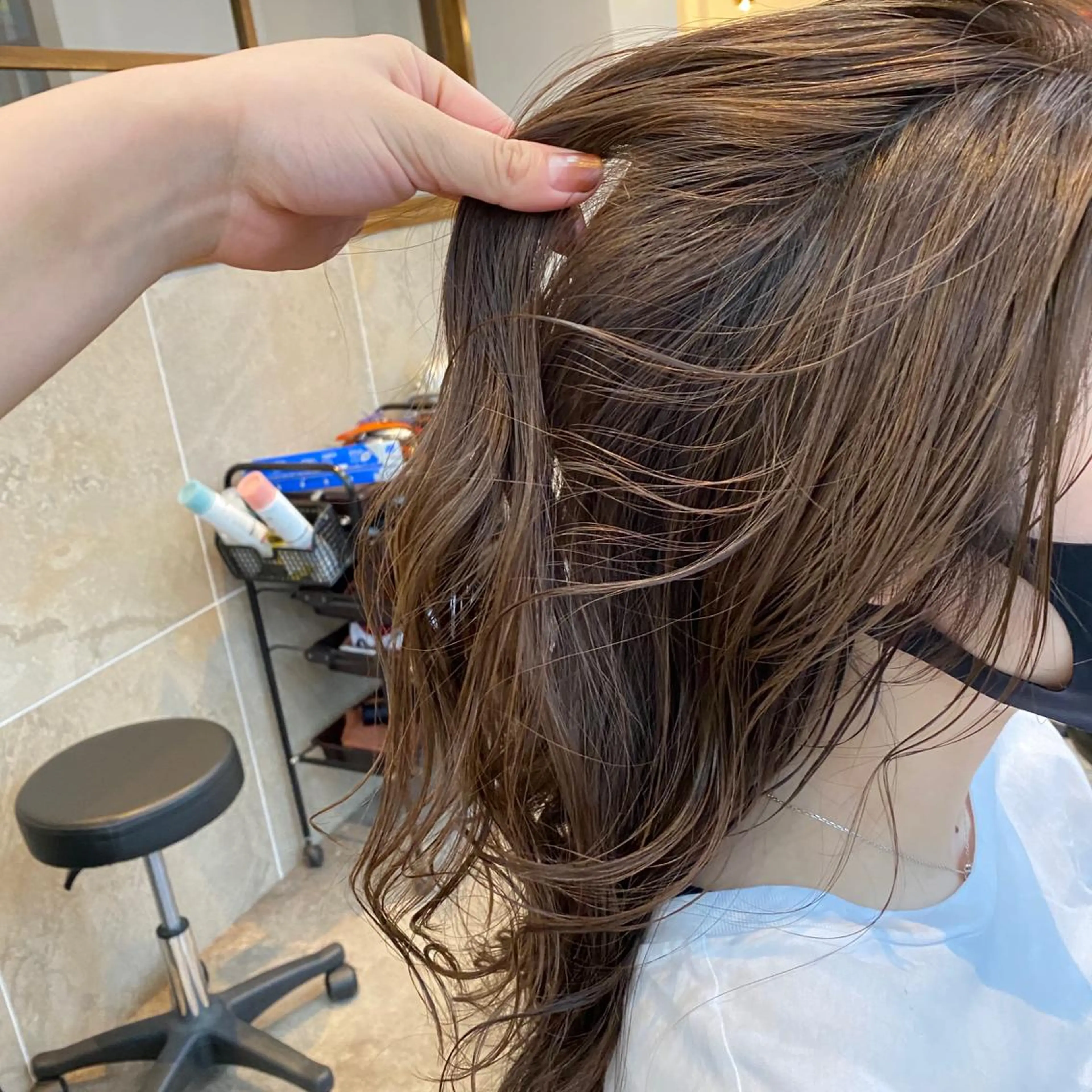 セミロング Lafith hair lit所属・今井 悠菜のヘアスタイル