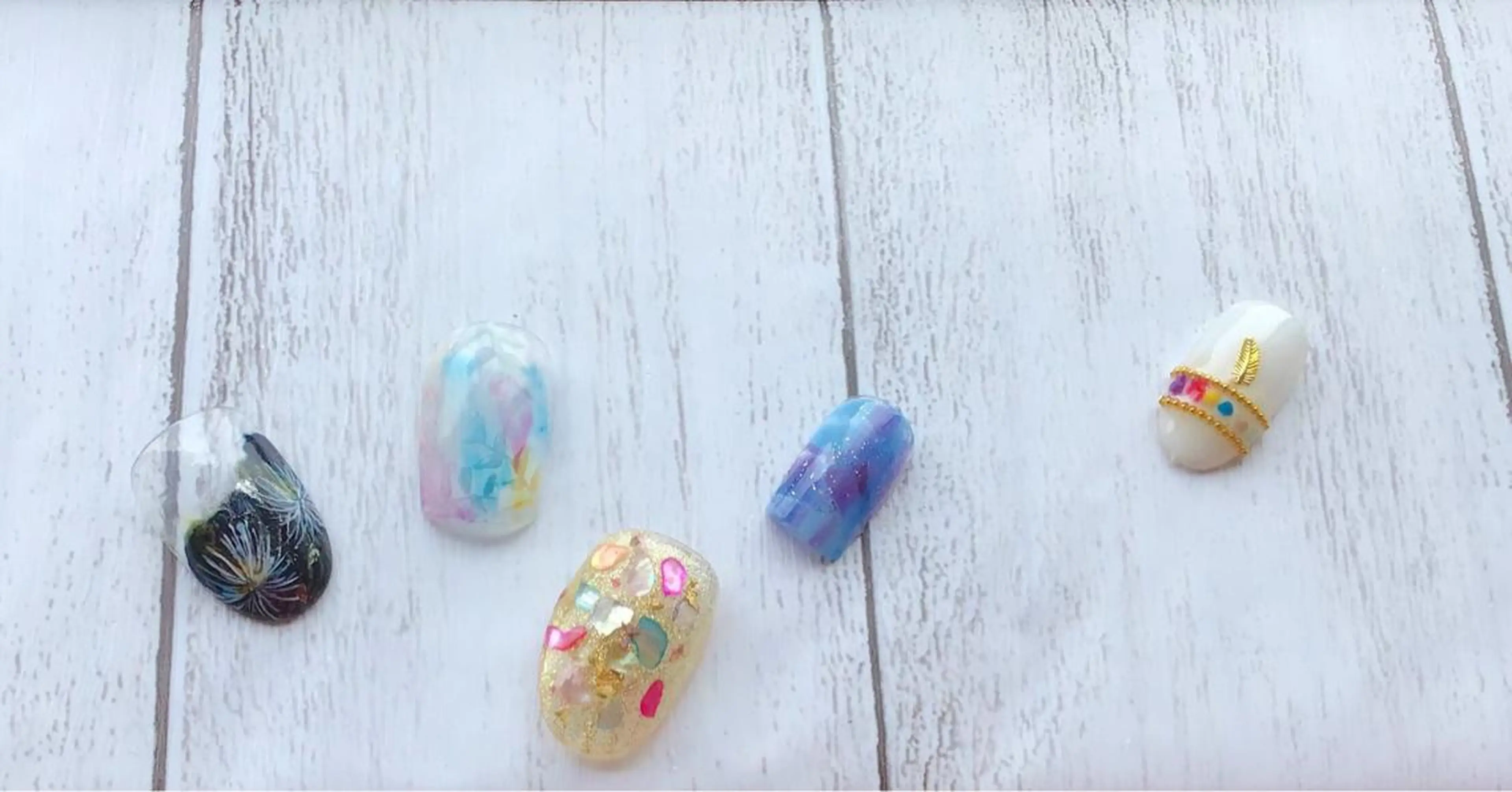 ネイル フットネイル フットネイル gui amichantoco所属・gui amichanのネイルデザイン