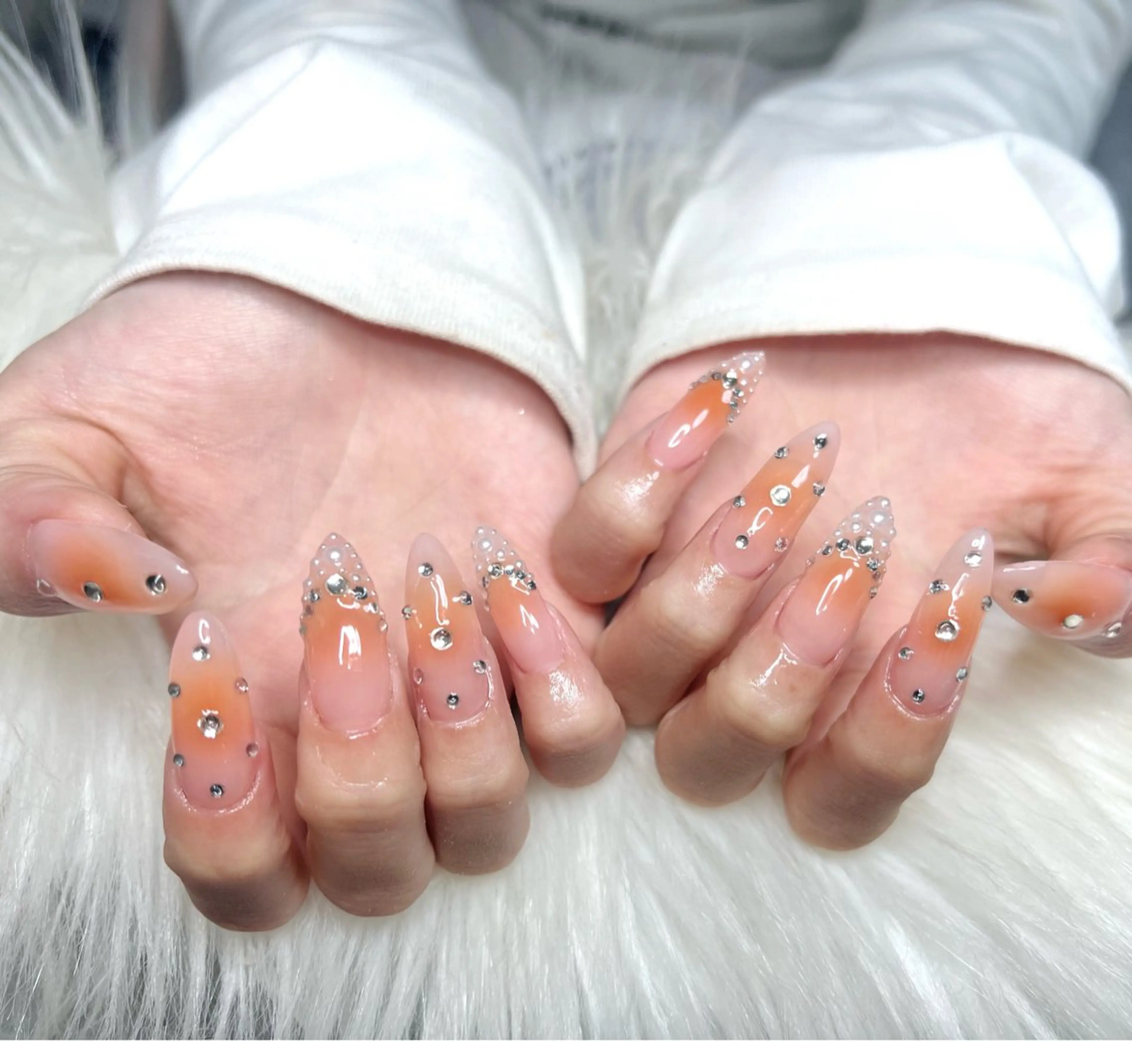 ネイル ダン ゴーゴックビックのネイルデザイン