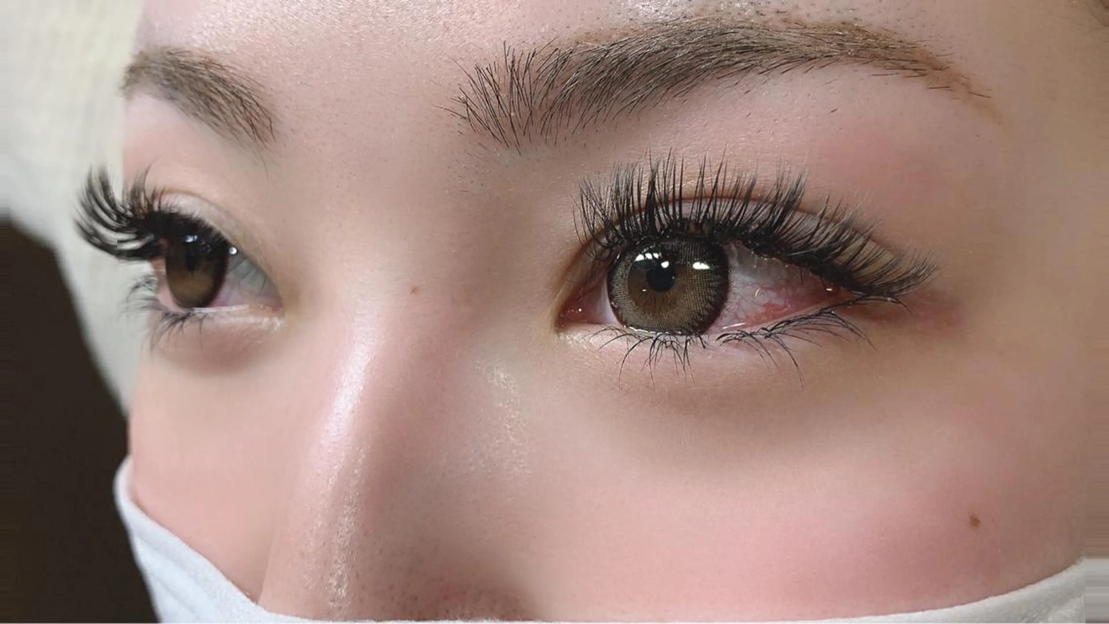 マツエク・マツパ ボリュームラッシュ fleur（フルール）所属・fleur フルールのマツエク・マツパデザイン