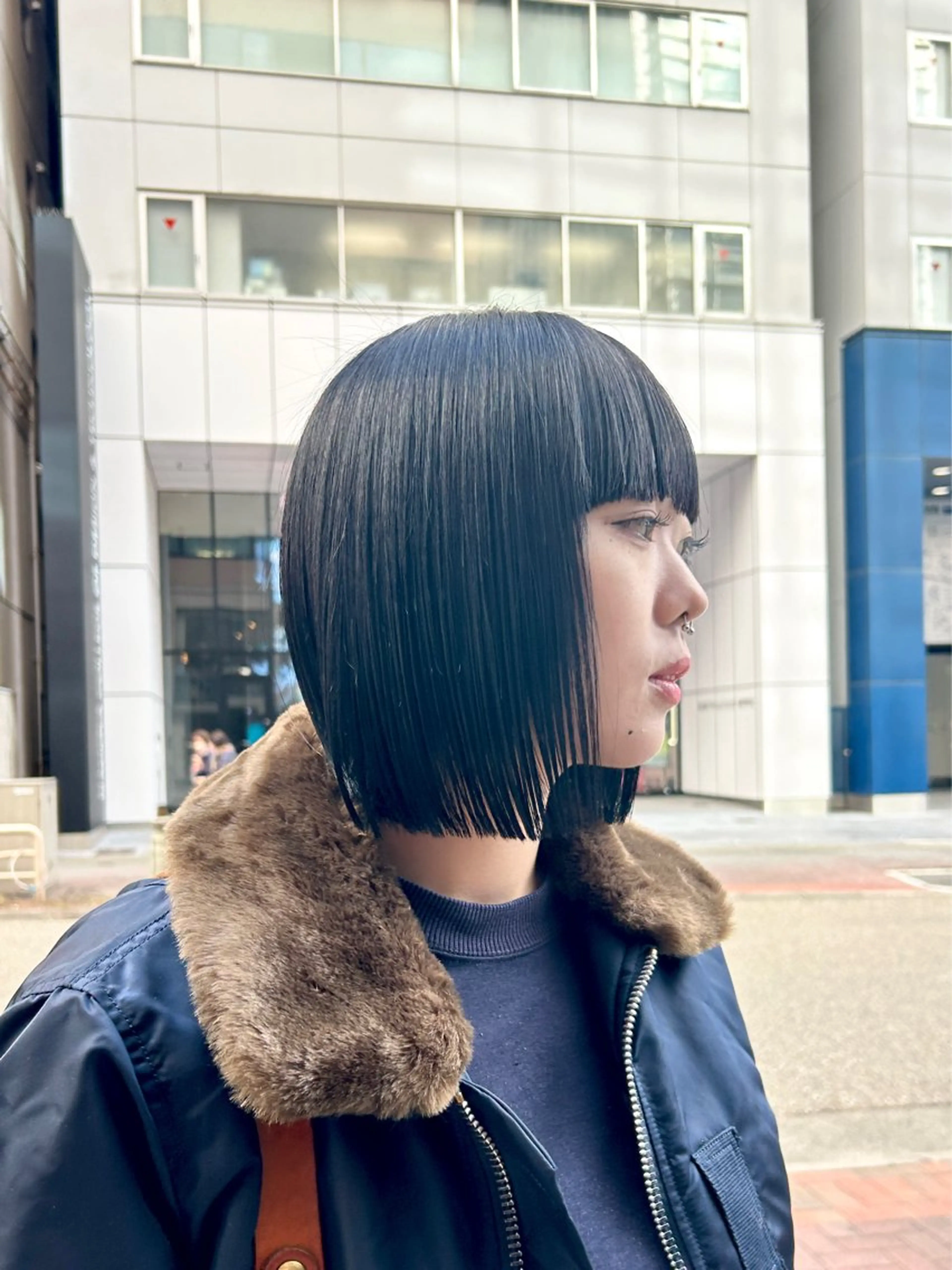 ショート カラー 黒髪 ボブ ハイトーン/ ウルフ/suzuhaのヘアスタイル