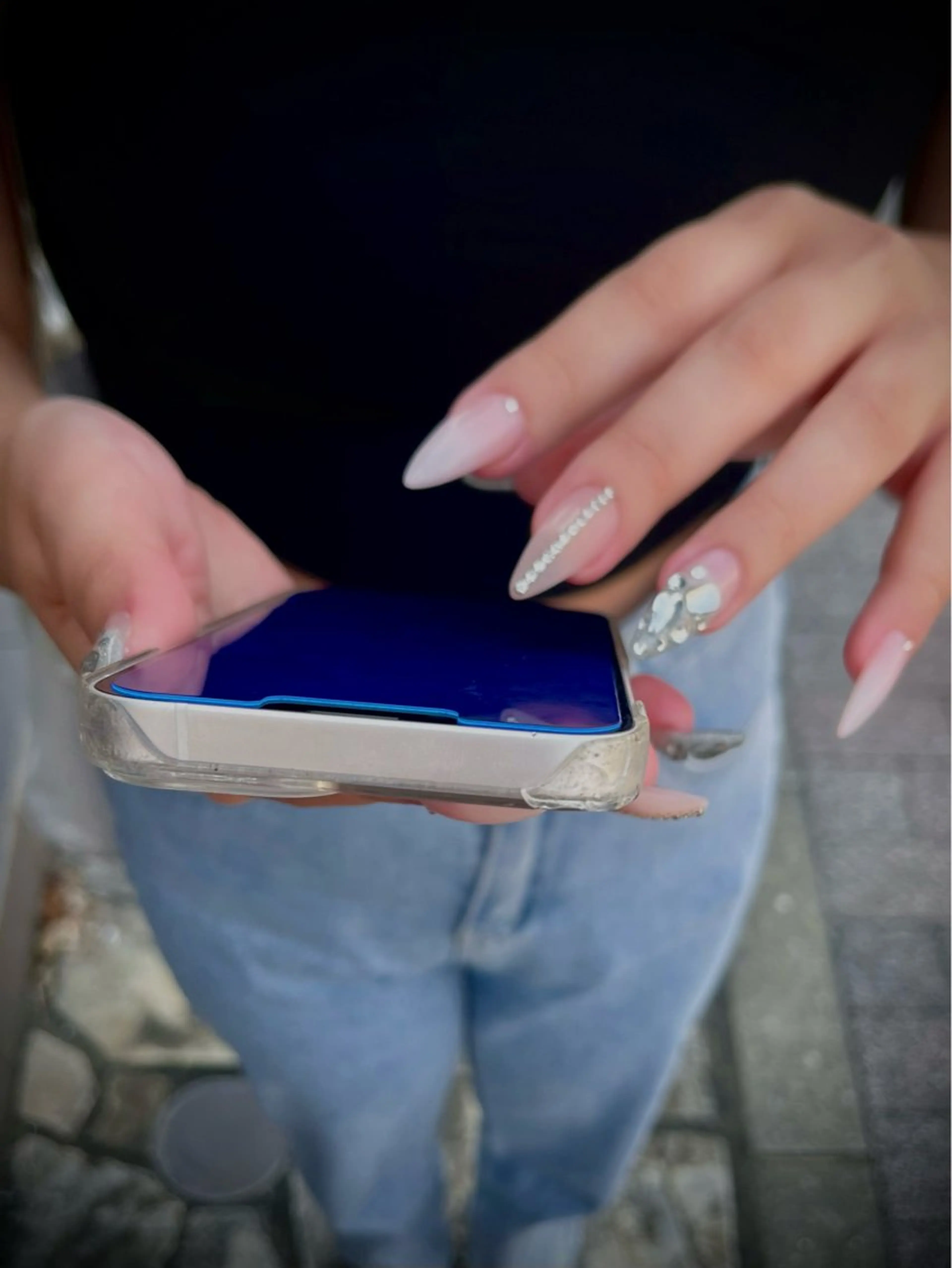 ネイル フットネイル キラキラネイル マグネットネイル ワンカラーネイル スカルプネイル nine.🦋 YUKOのネイルデザイン