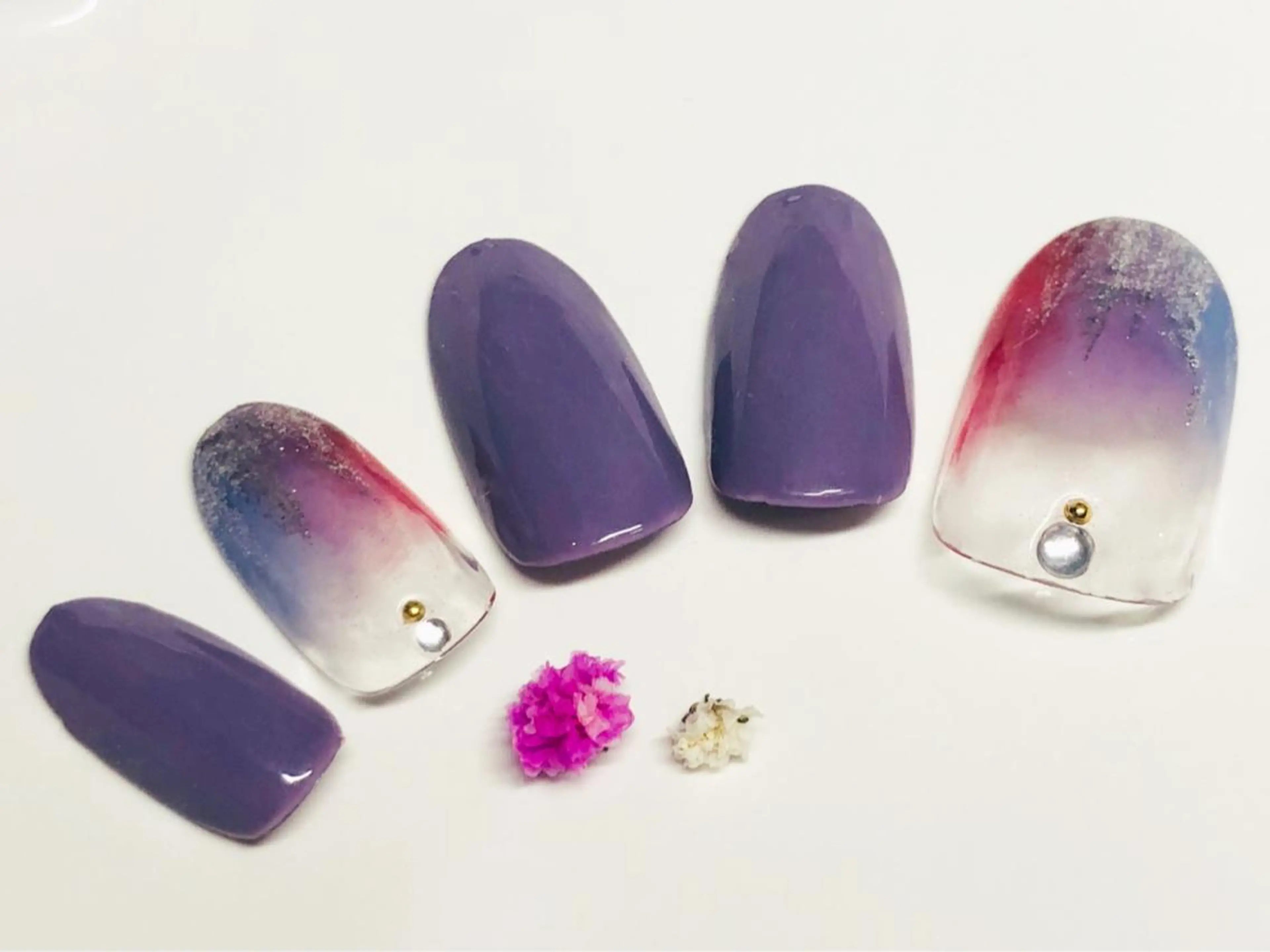 ネイル ラメ(グリッター) シルバー jamspark ✨のネイルデザイン