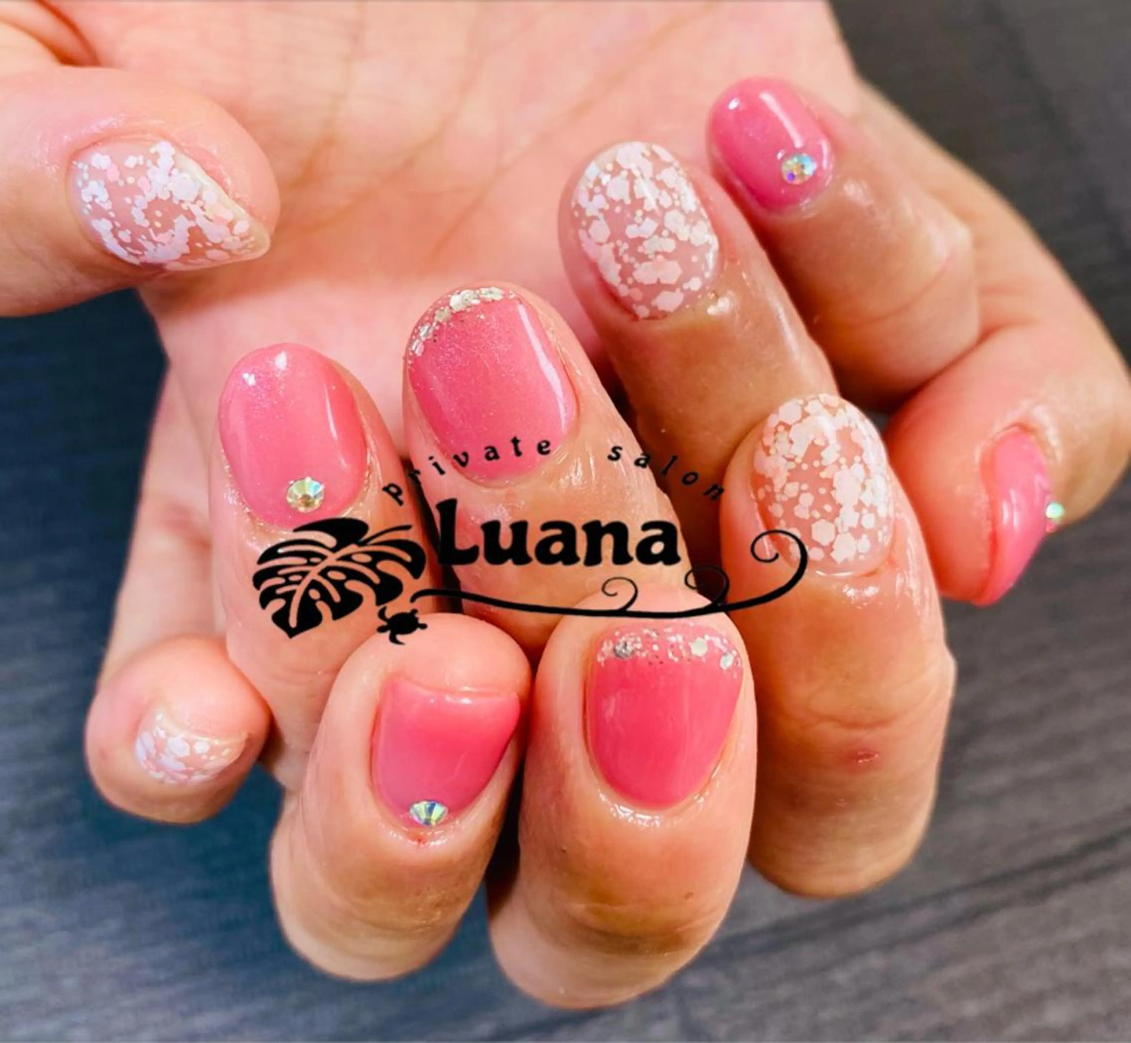 ネイル 自宅ネイルサロン ルアナのネイルデザイン