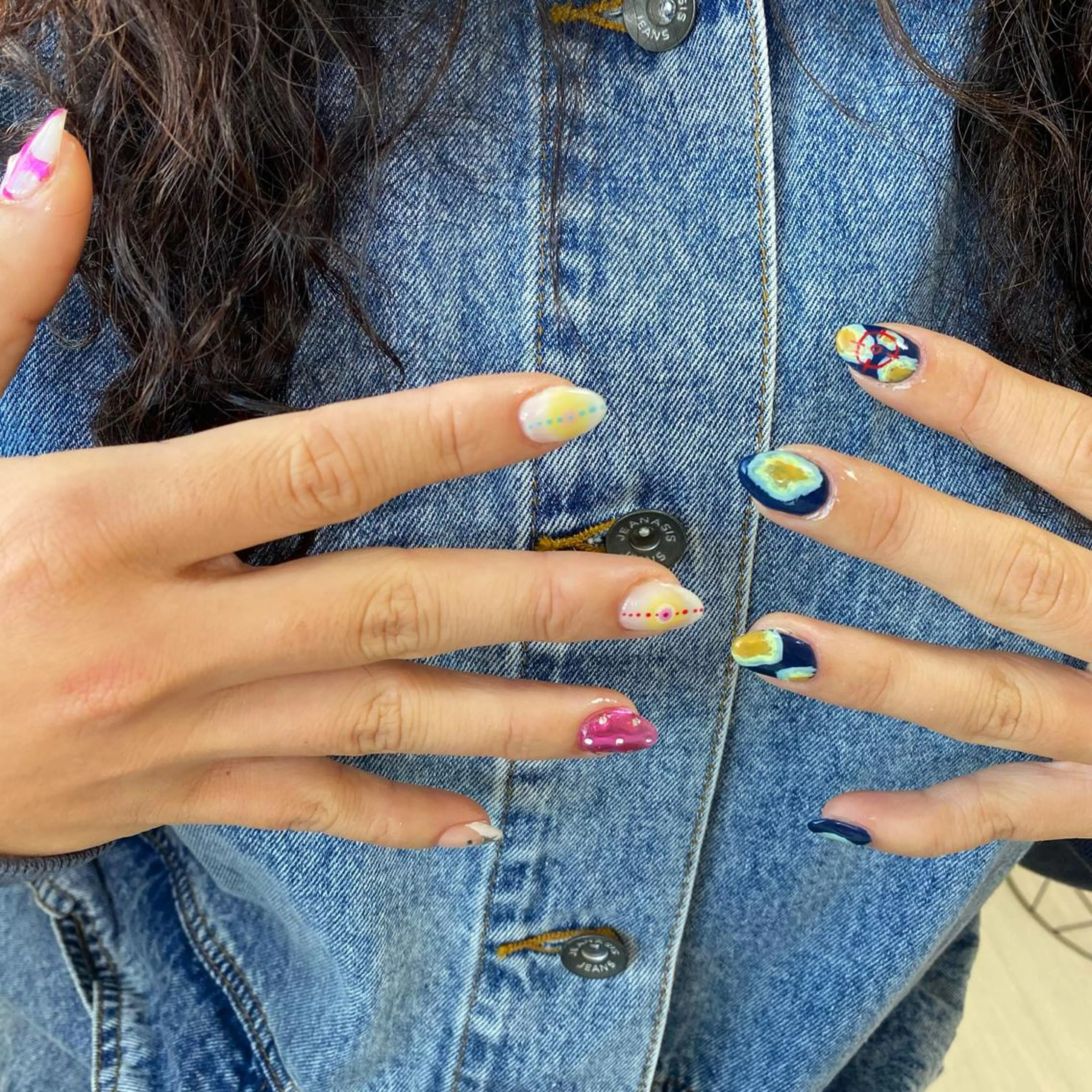 ネイル Laki nailのネイルデザイン