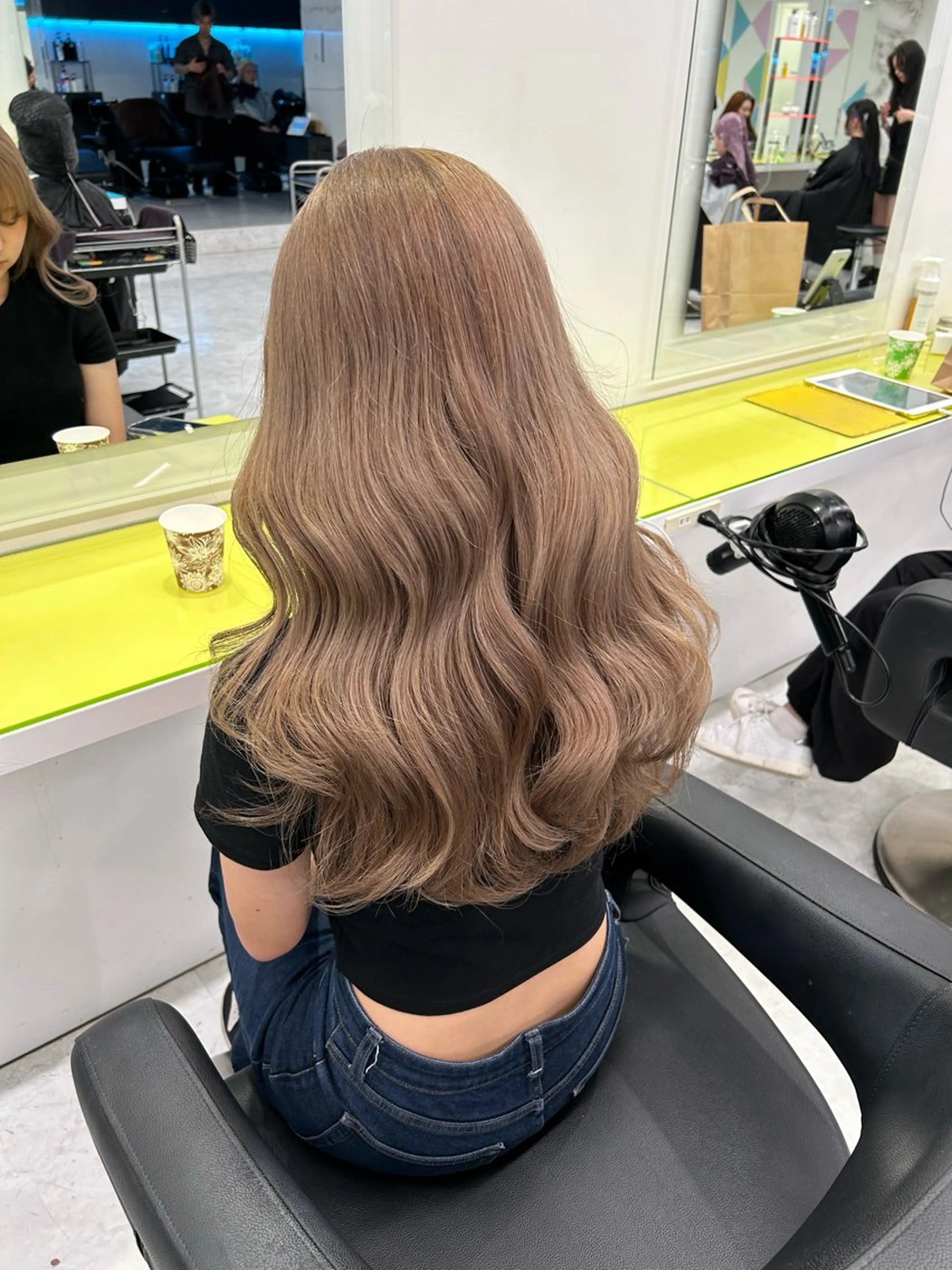 カラー トレンドモテカラー 🩷色落ちまで可愛くのヘアスタイル