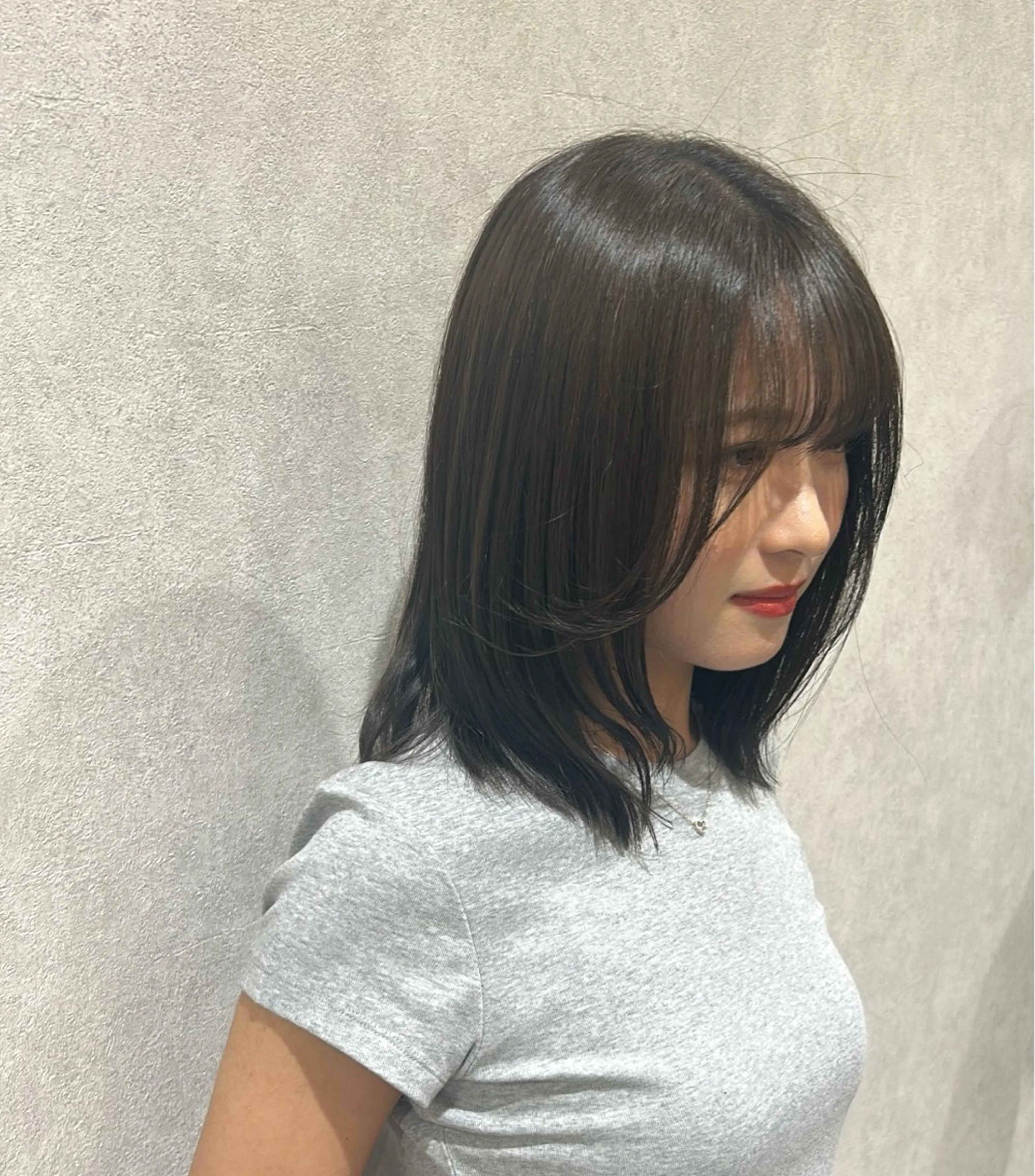 ミディアム レイヤーカット カット ヘアカラー Hiiro/レイヤー /海外ヘアのヘアスタイル