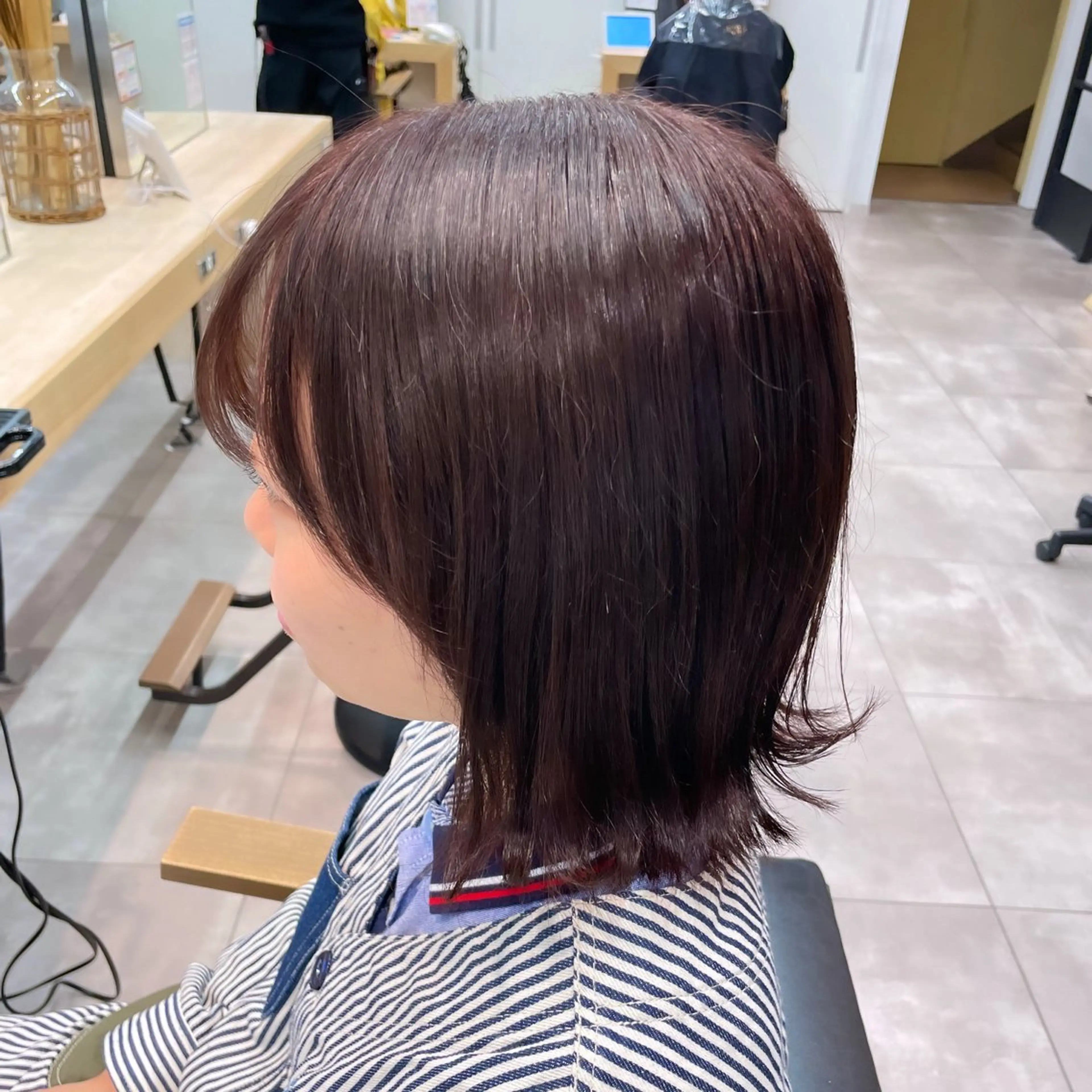 ミディアム カラー ヘアカラー 透明感カラー×ヘア アレンジ🪽しおりのヘアスタイル