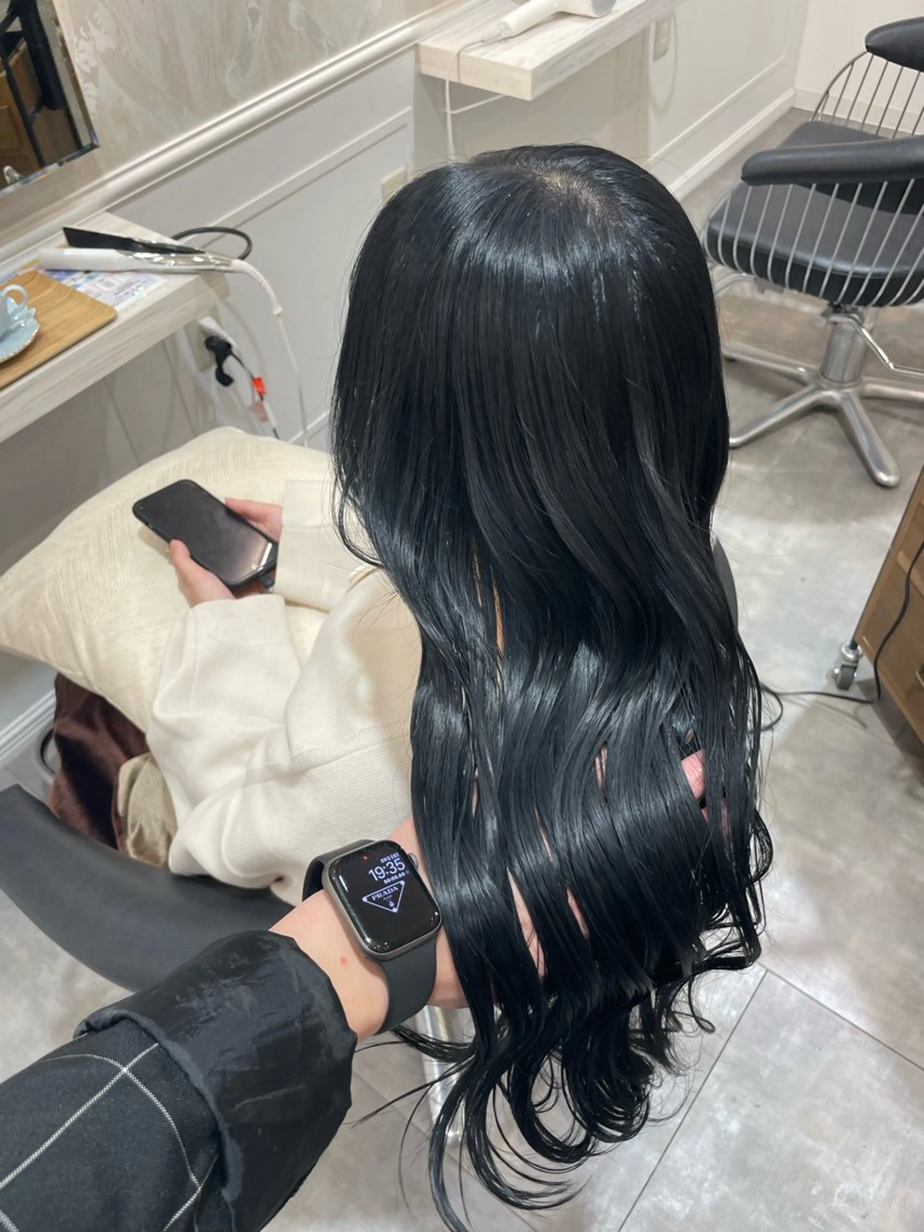 ロング 大阪/ミルクティー /ベージュ/はやとのヘアスタイル