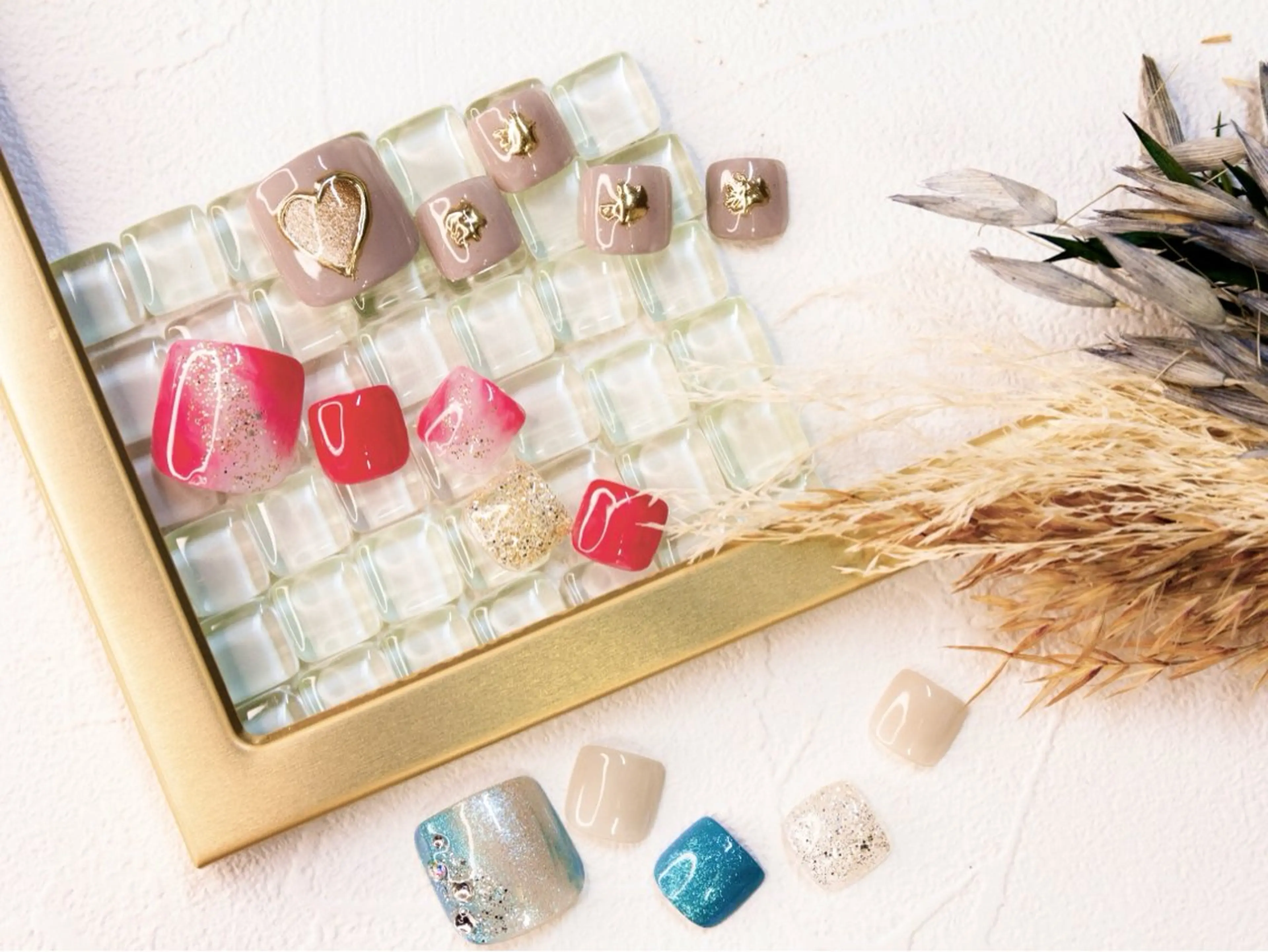 ネイル フットネイル Crea la Luce天神西通り店所属・クレアラルーチェ 天神のネイルデザイン