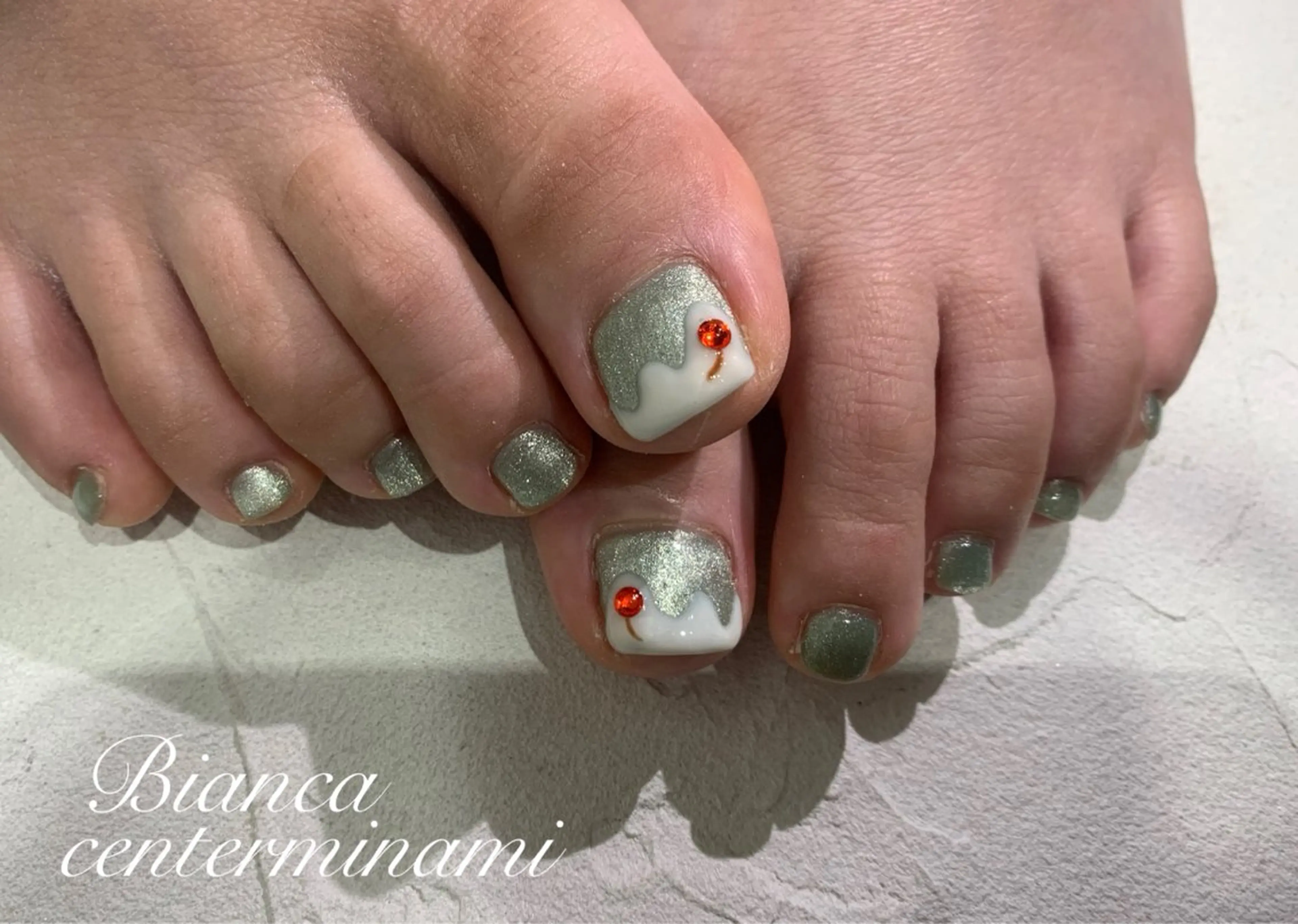 ネイル マグネットネイル フットネイル Bianca KIKUTIHARAのネイルデザイン