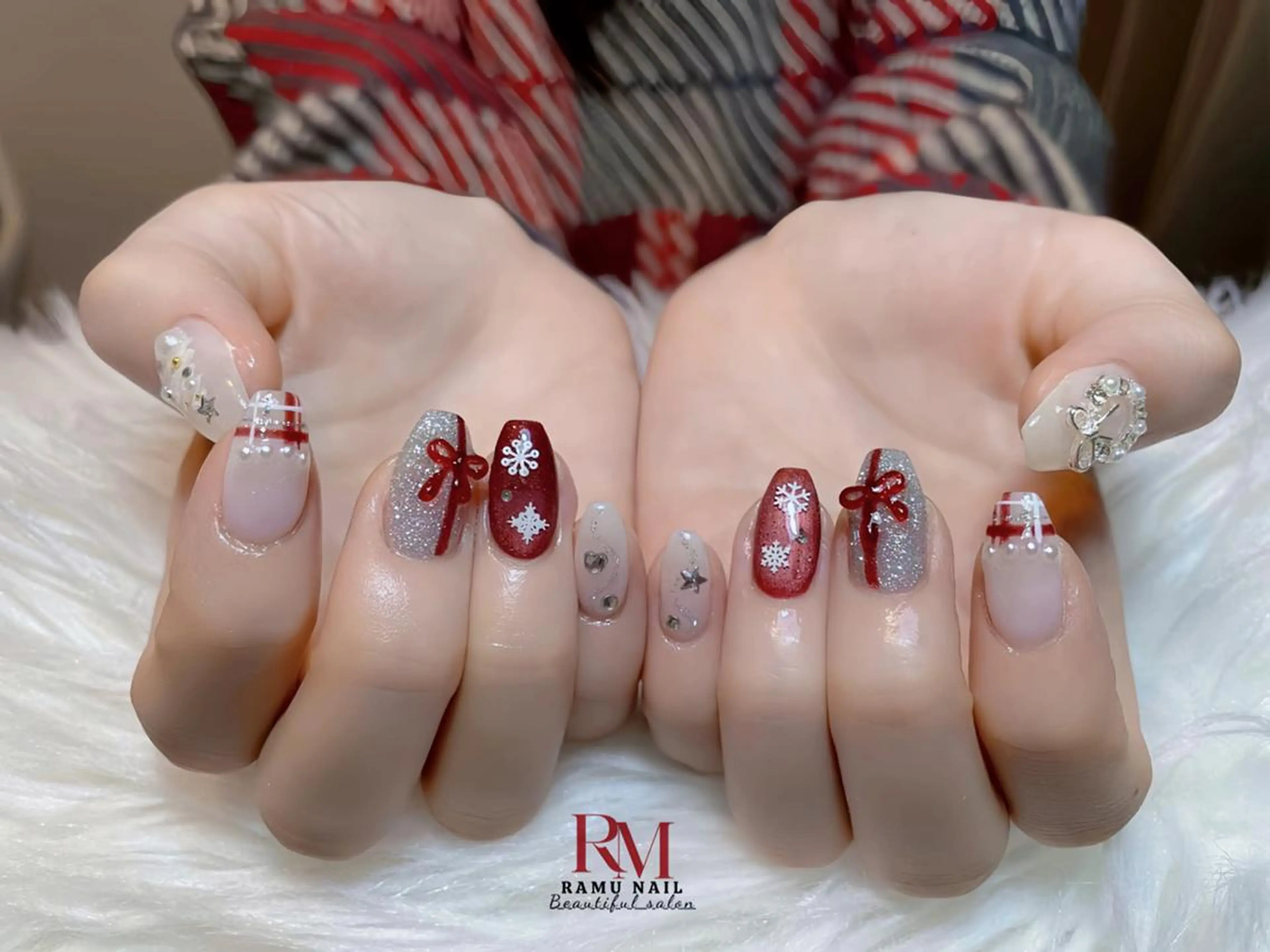 ネイル アートネイル チークネイル 長さ出し フレンチネイル グラデーション ハンドネイル RAMU_Nail 池袋店のネイルデザイン