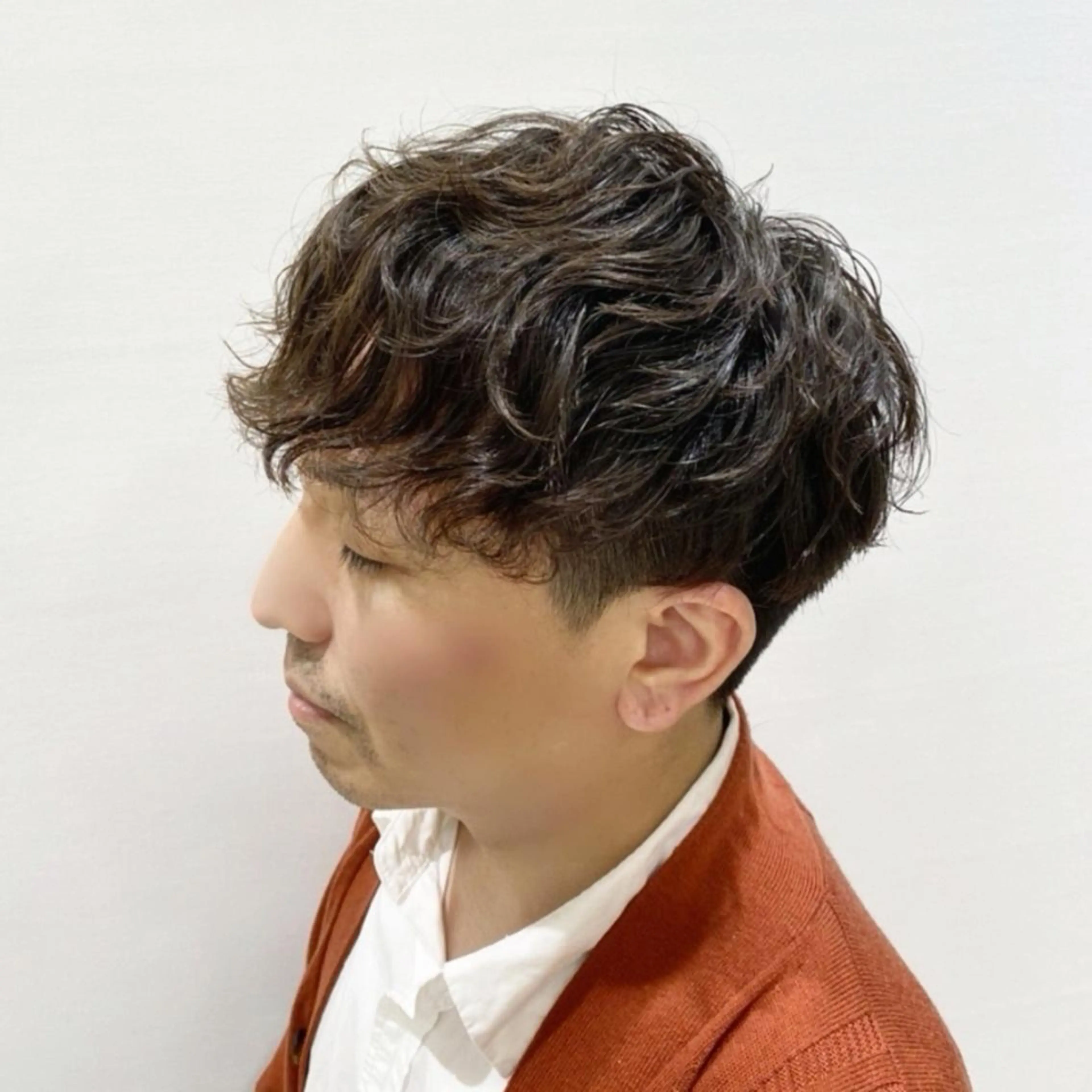 メンズ パーマ 渡辺 愛枝/艶カラー🩵のヘアスタイル