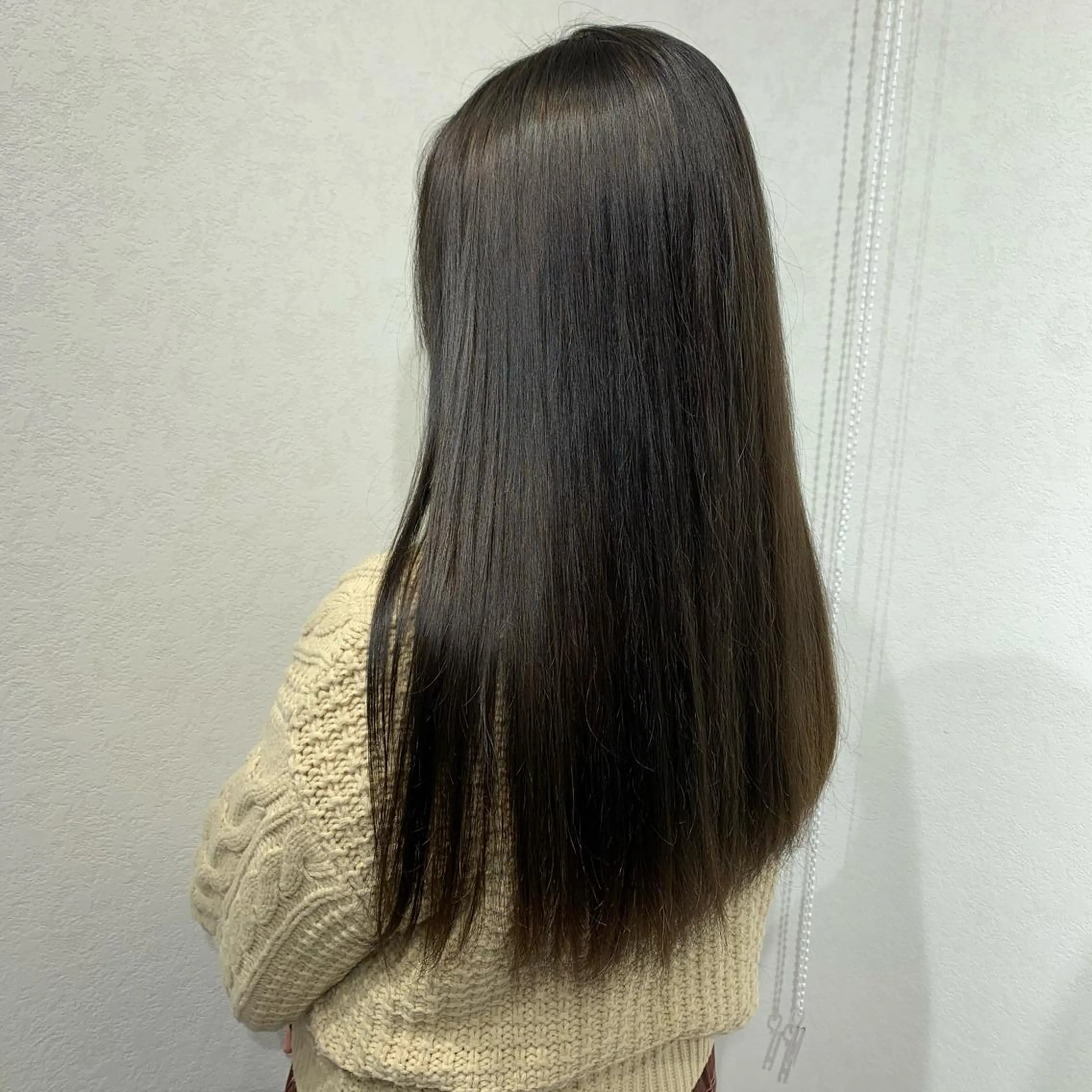 カラー 宮下 志織のヘアスタイル