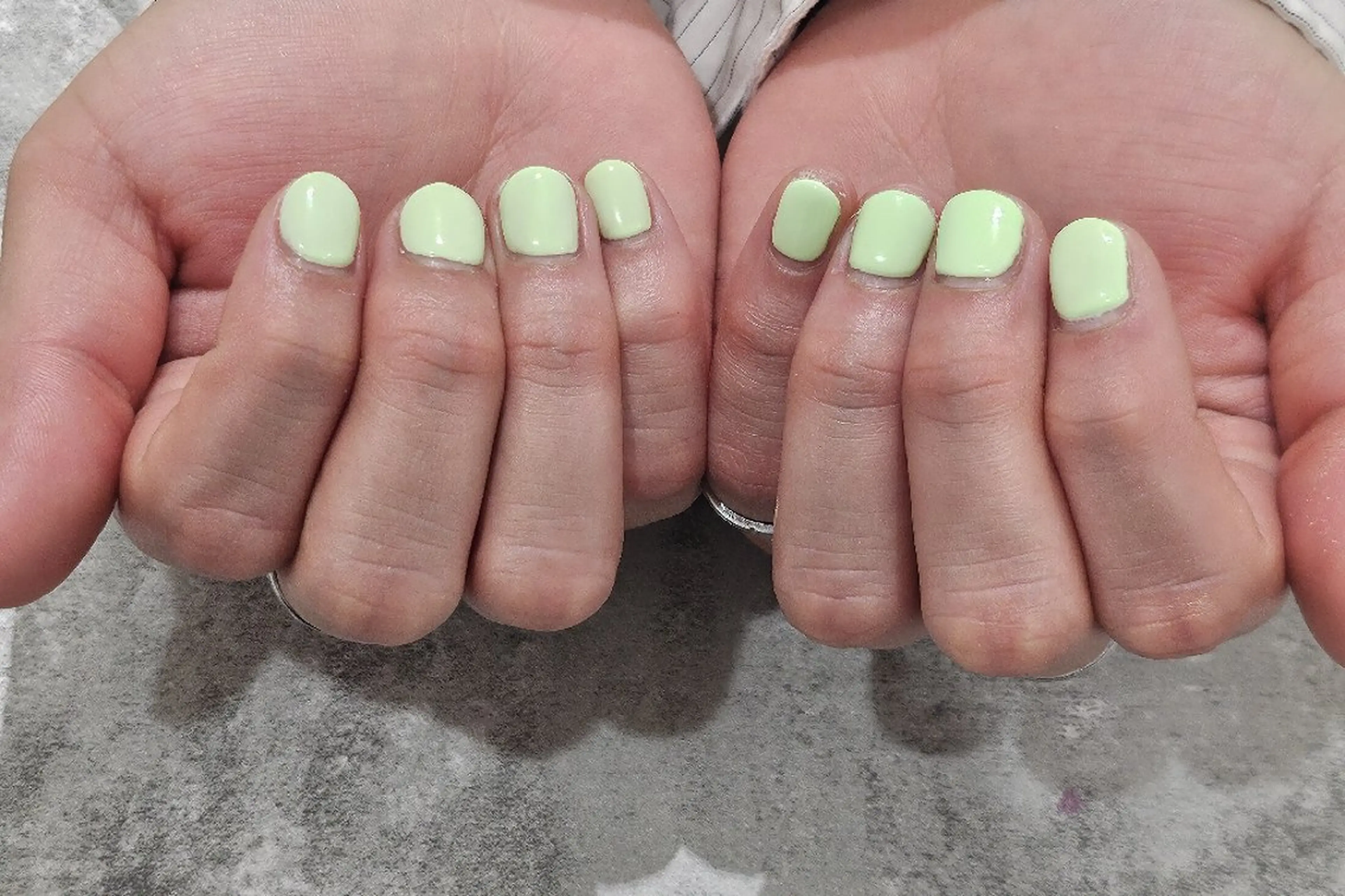 ネイル グリーン Murakami Akaneのネイルデザイン