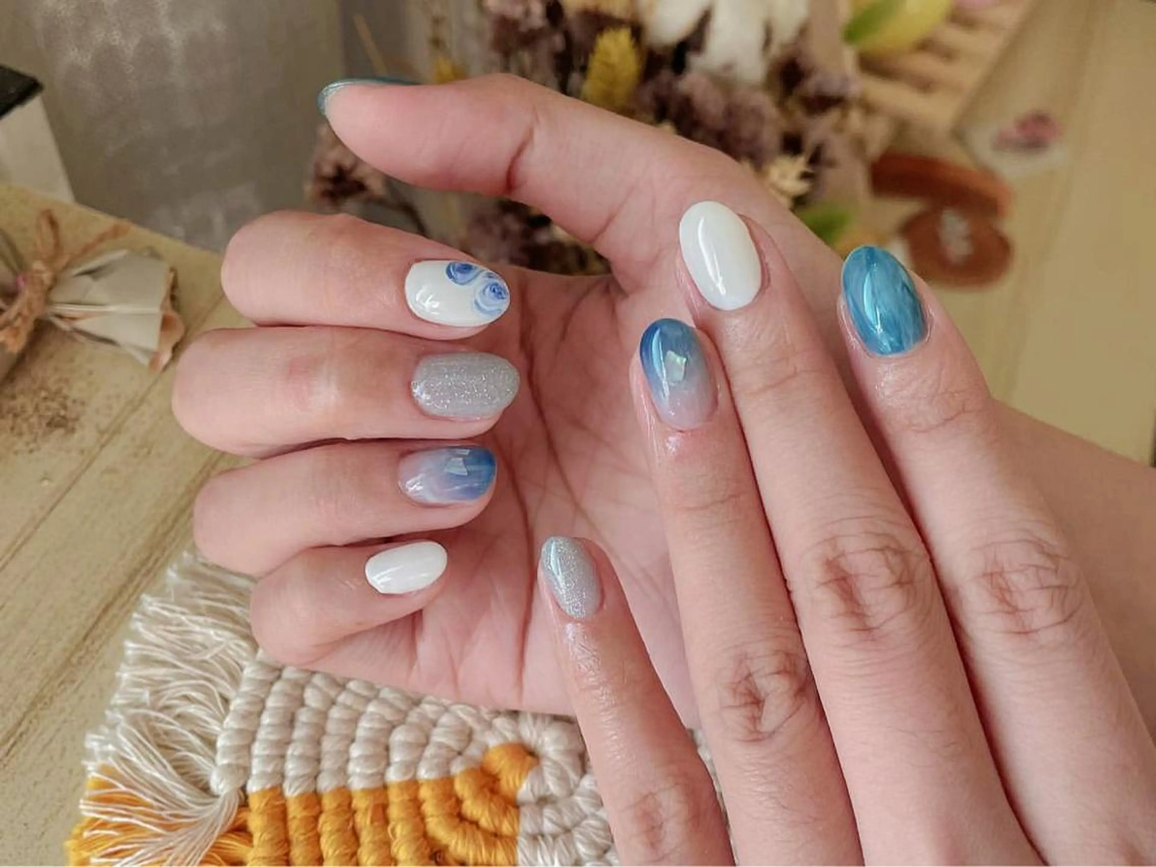 ネイル ハンドネイル リ サのネイルデザイン