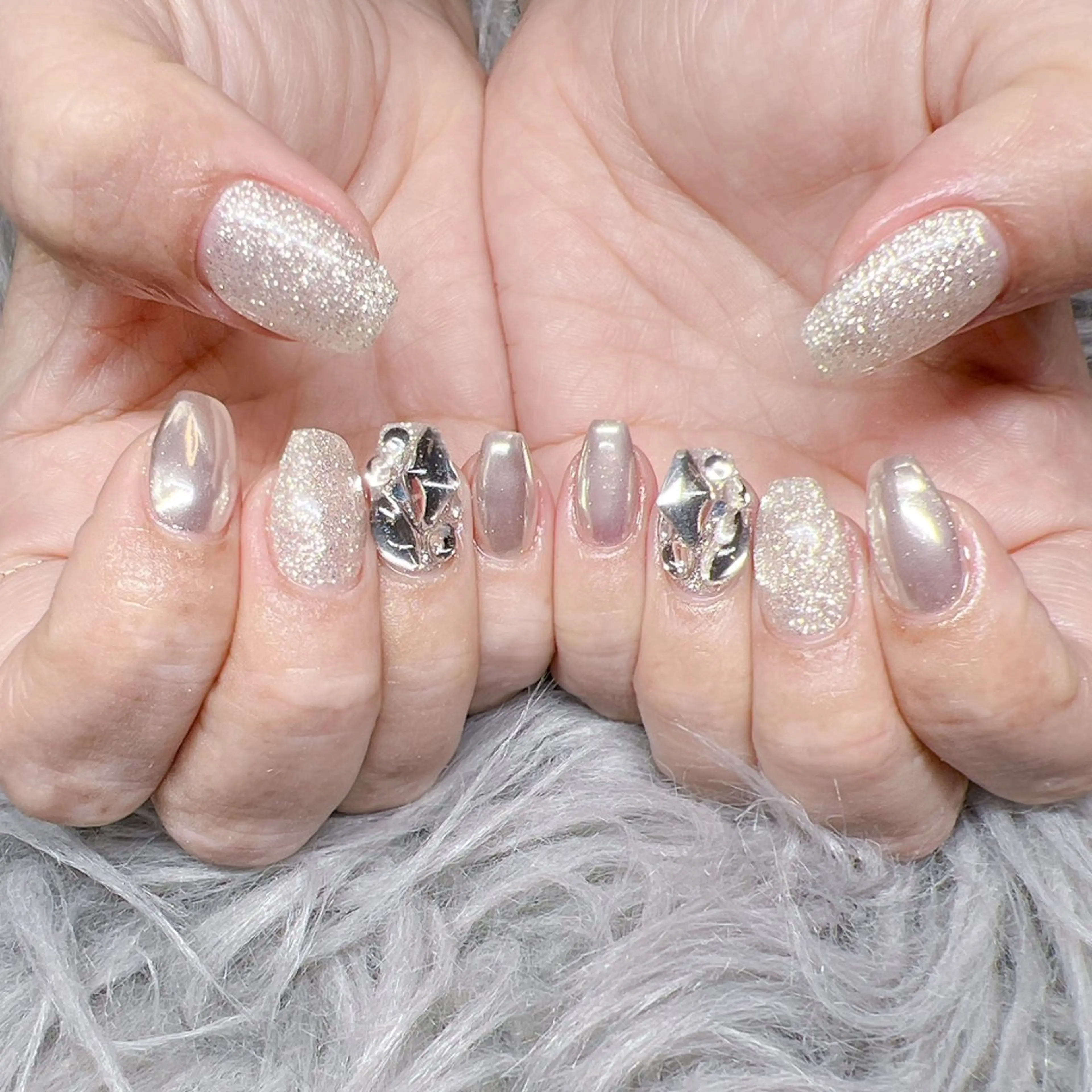 ネイル 個室ネイルサロンDolly  Girl〜ドーリーガール〜所属・DollyGirl KYOKOのネイルデザイン