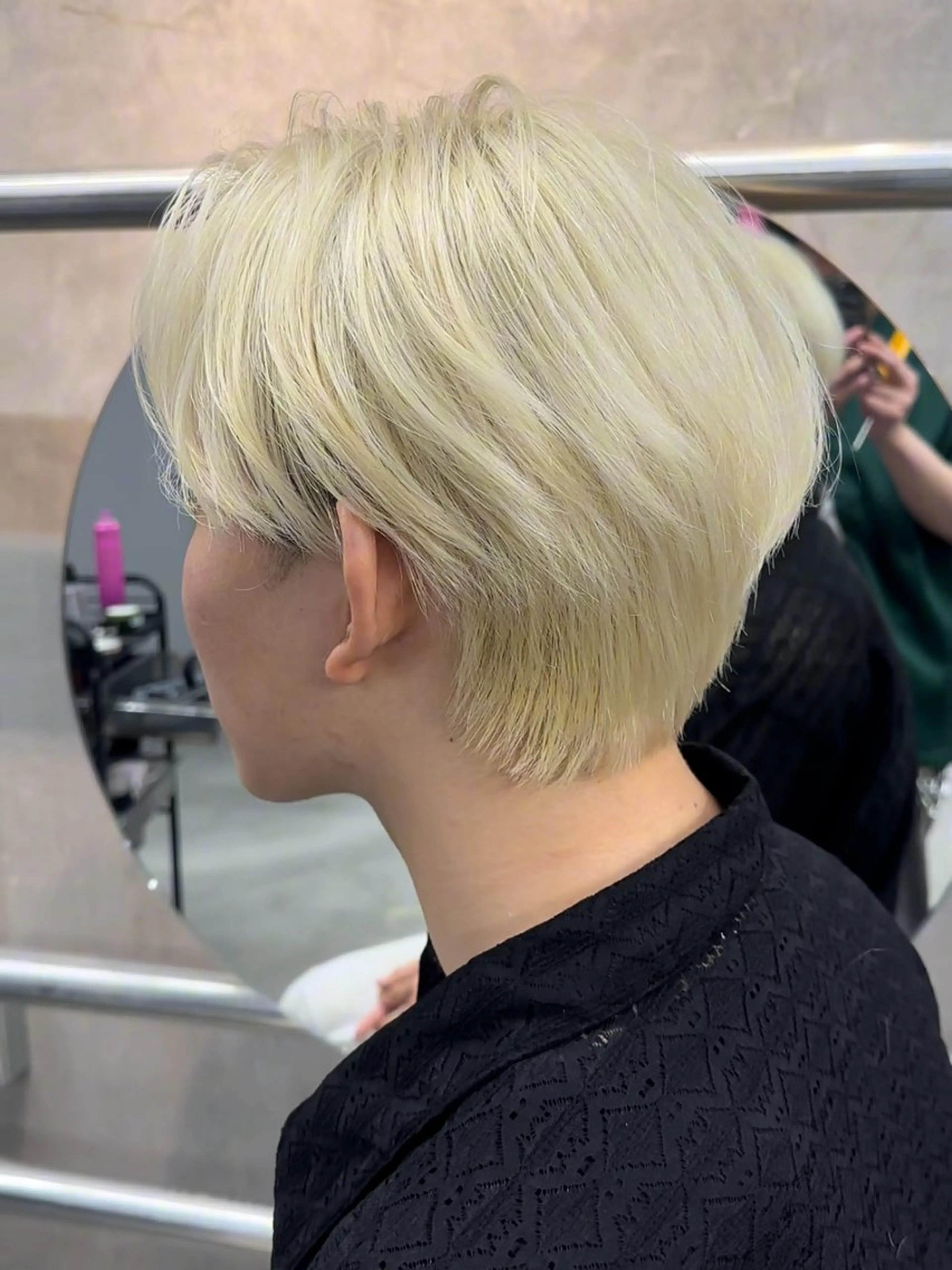 ショート カラー ヘアカラー 江坂レイヤーカット/ メンズカット/山本翼のヘアスタイル