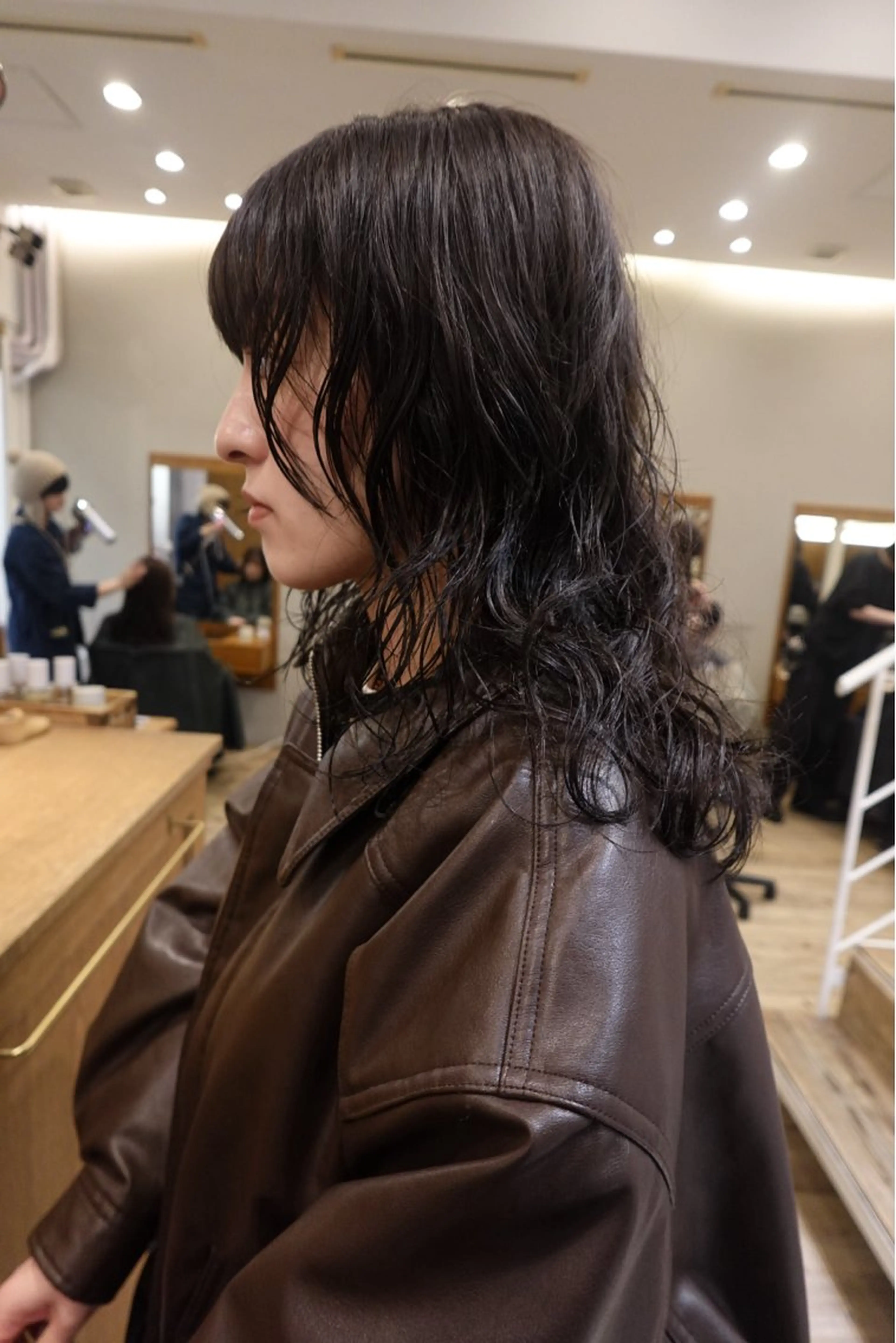 セミロング カット ヘアカラー パーマ トリートメント 🍁ロングパーマ.ニ ュアンス🍁陸来のヘアスタイル