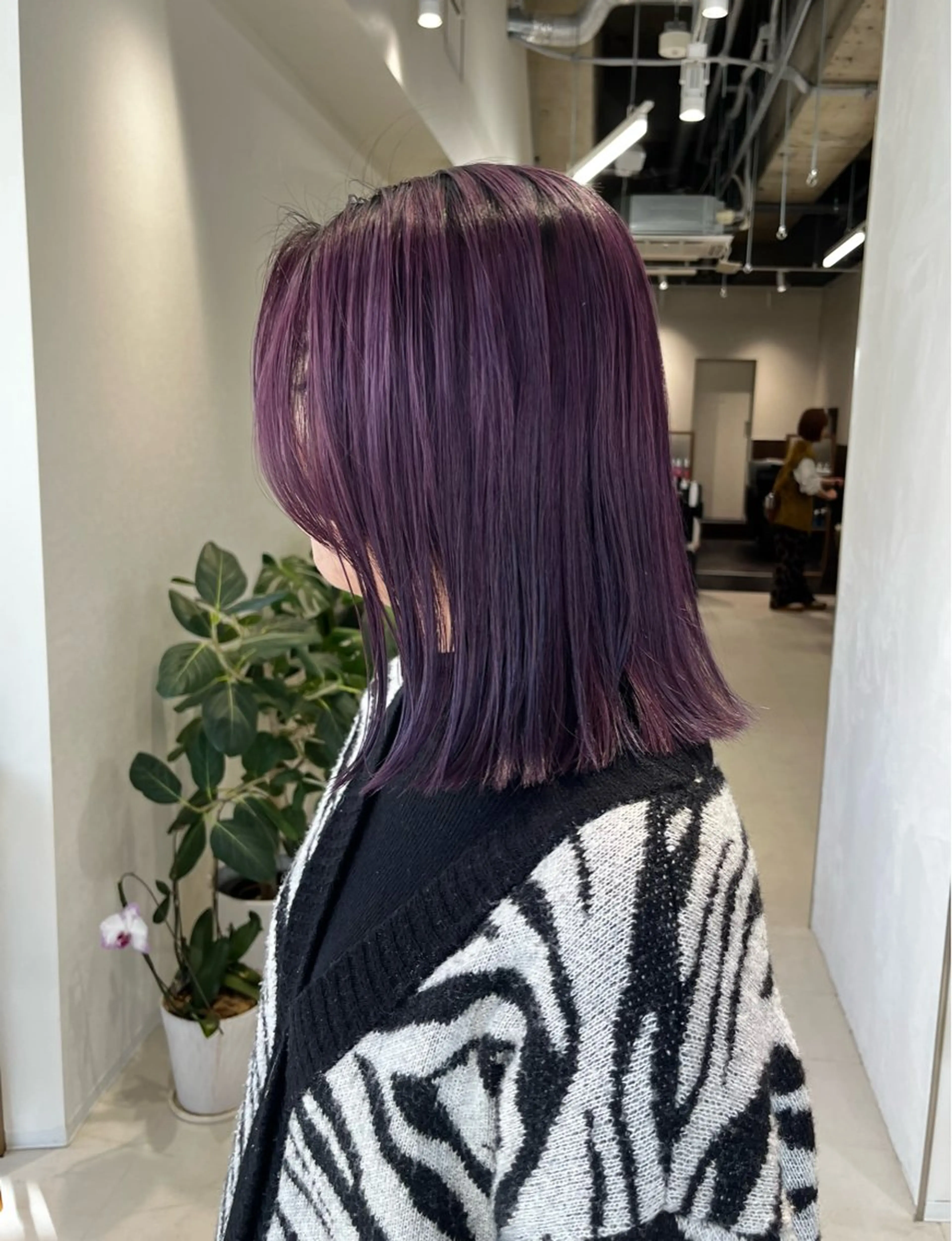 ミディアム カラー ラベンダーカラー カット ヘアカラー トリートメント レイヤーカット/ カラー/ko-noのヘアスタイル