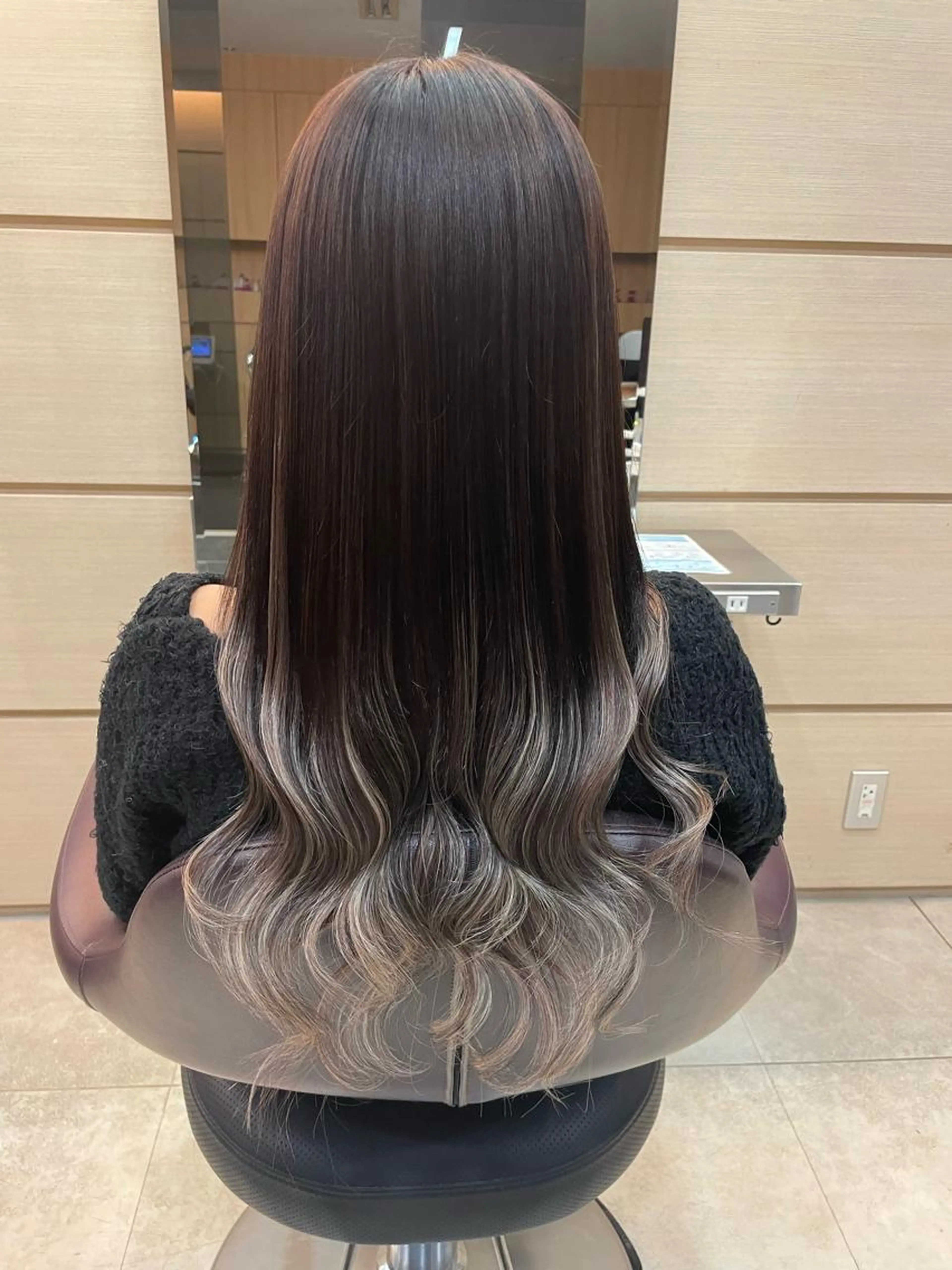 【⚜️ミディアム、伸ばしかけの方⚜️】シールエクステ　【45㌢】 70本💜の写真