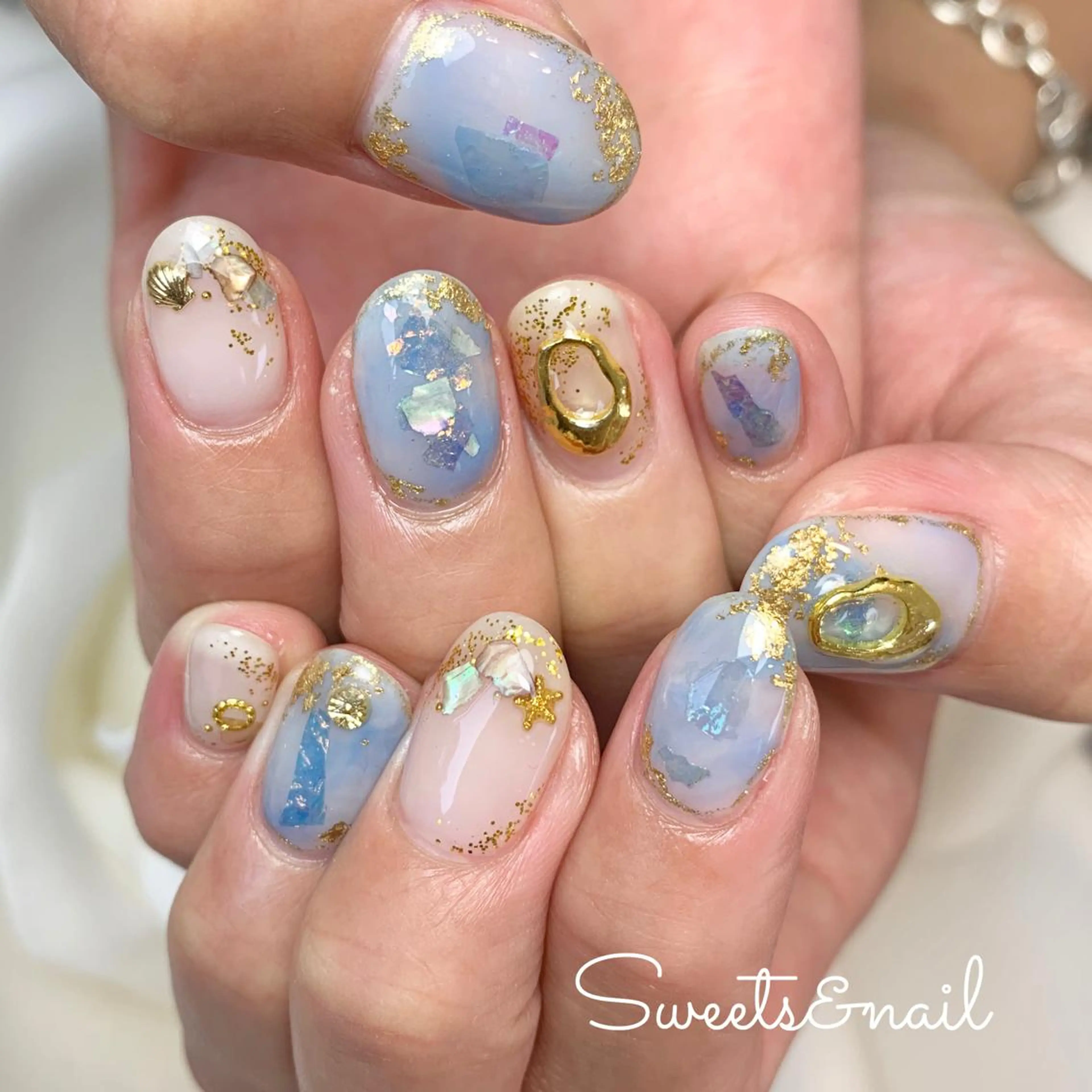 ネイル ニュアンスネイル Sweets& nail みなこのネイルデザイン