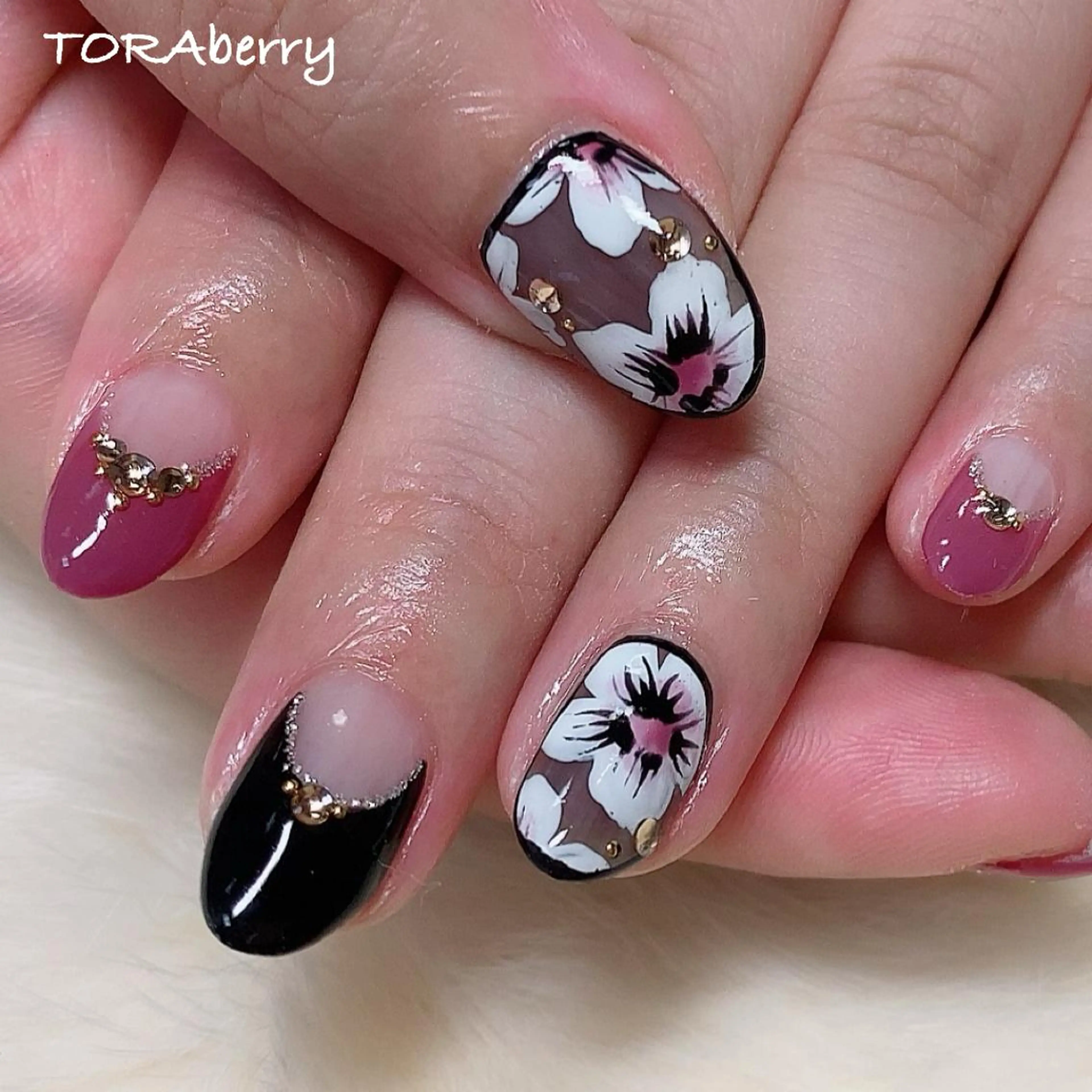 ネイル ハンドネイル ネイリスト なつみのネイルデザイン