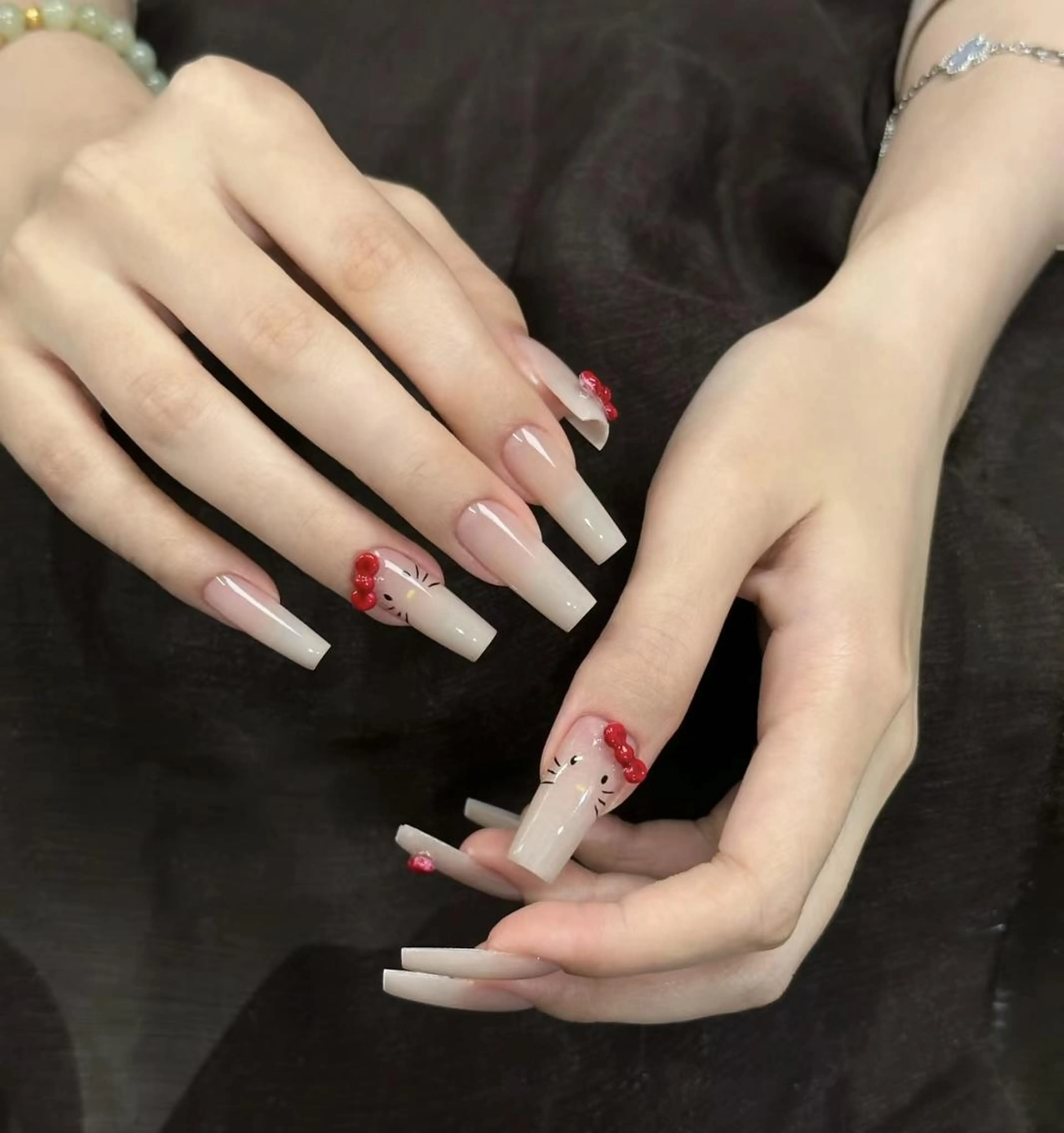 閨匠上野店 leoのネイルデザイン