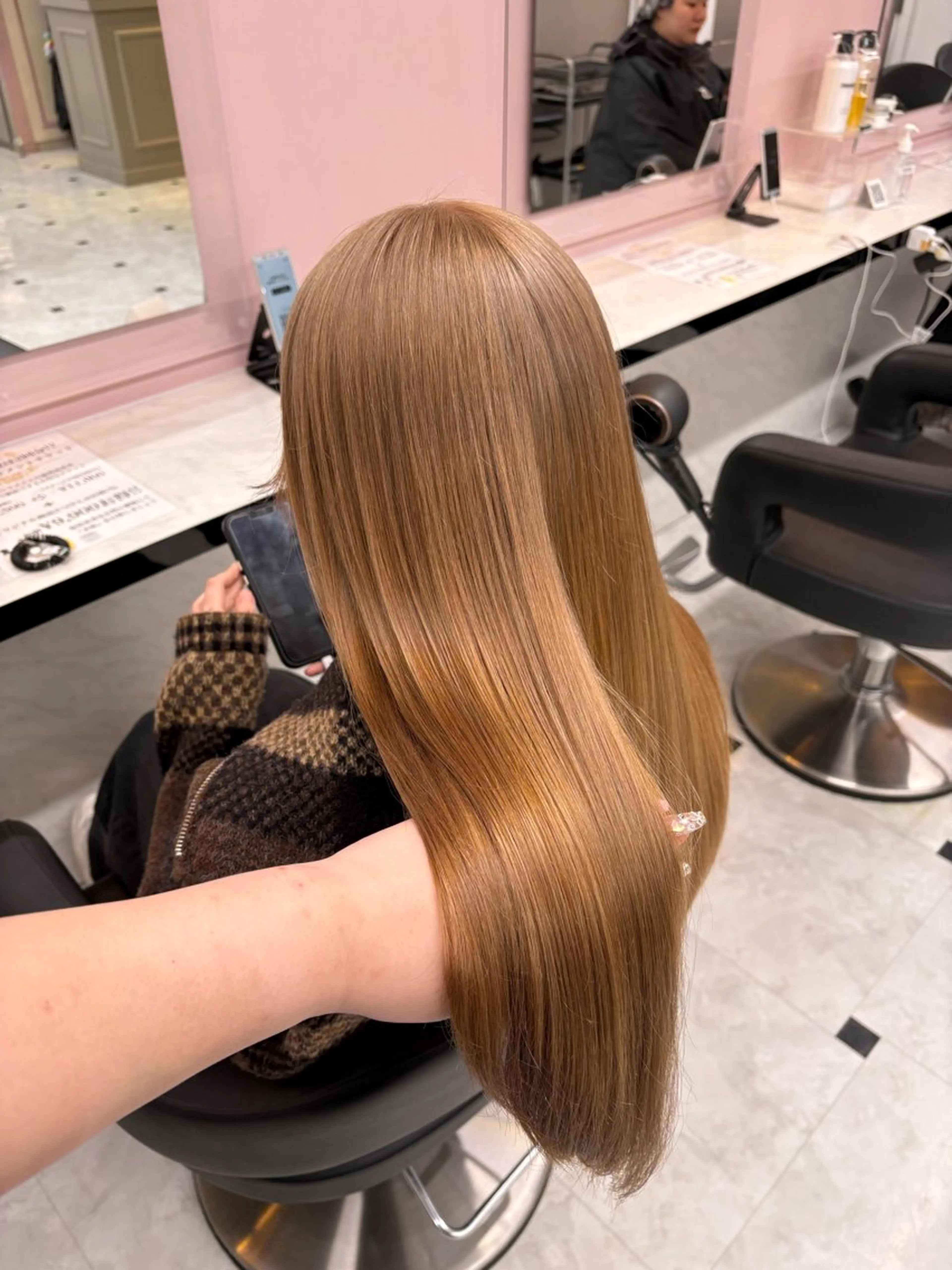 ロング カラー 透明感ベージュカラー 🪞上野🪞AIのヘアスタイル