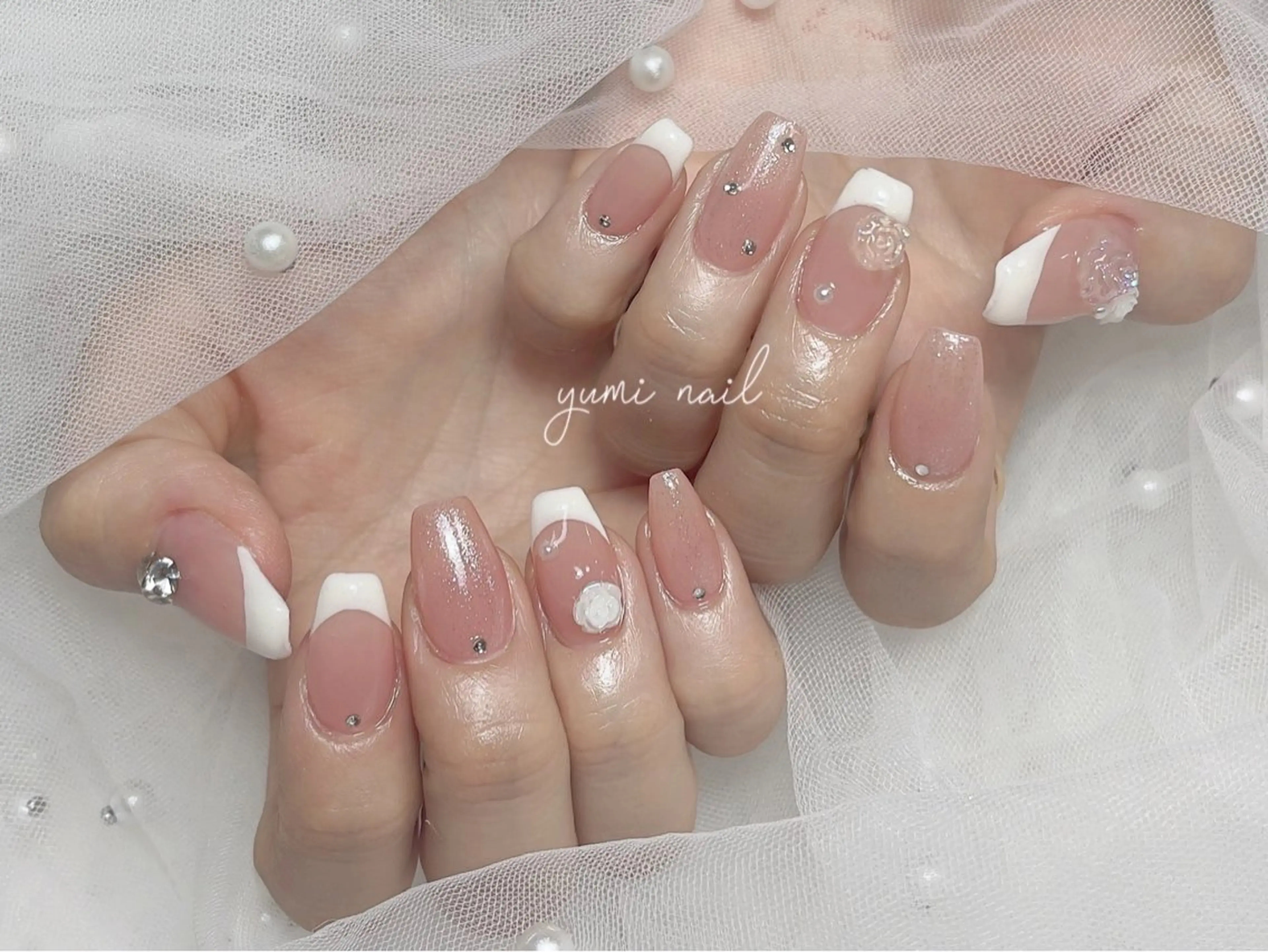 ネイル 𝐲𝐮𝐦𝐢🎀 長さ出しデザイン専門のネイルデザイン