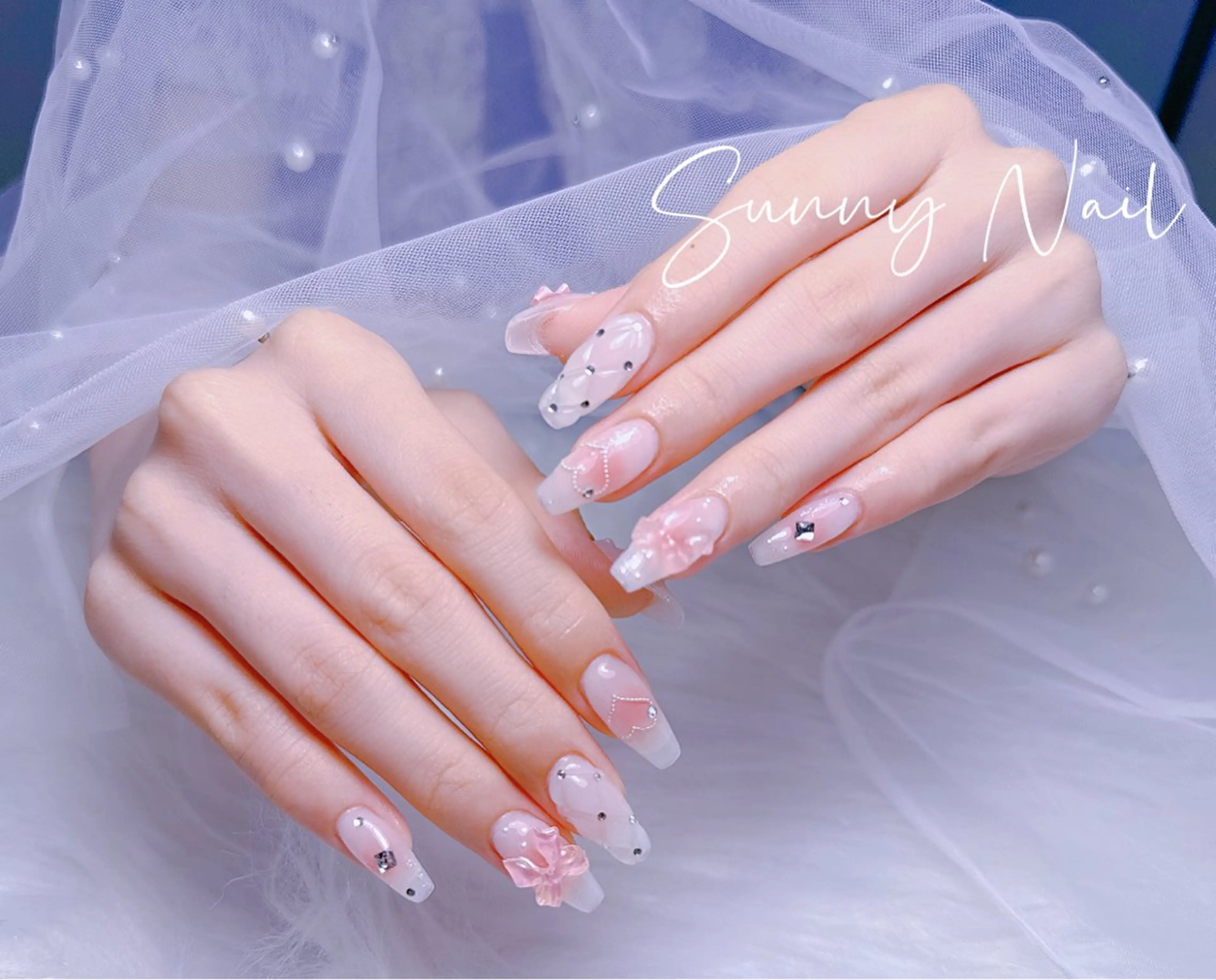 ネイル Sunnyサニー所属・桝井 春奈のネイルデザイン
