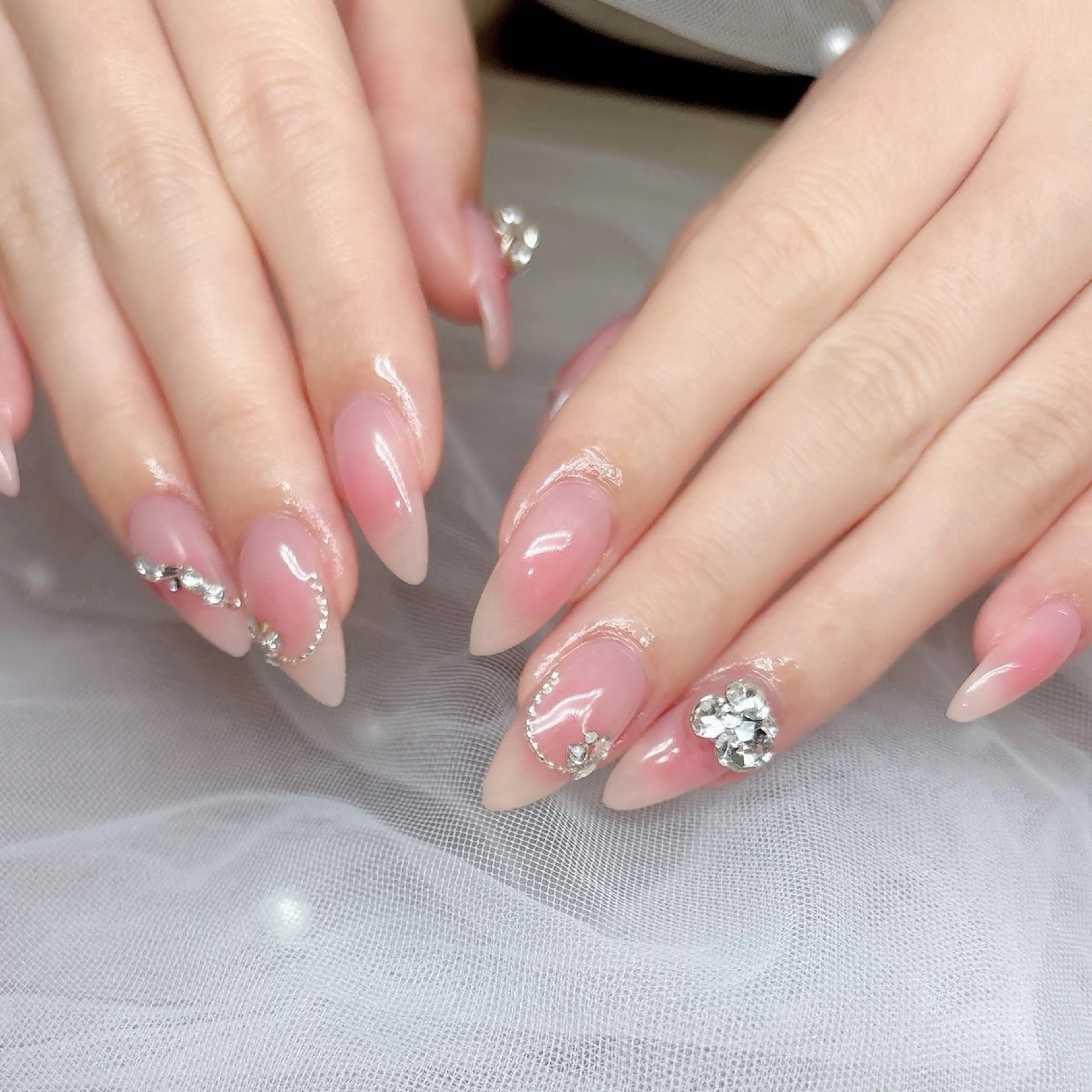 ネイル チークネイル ワンホンネイル ハンドネイル ハンドケア 心斎橋Salon Epokkuのネイルデザイン